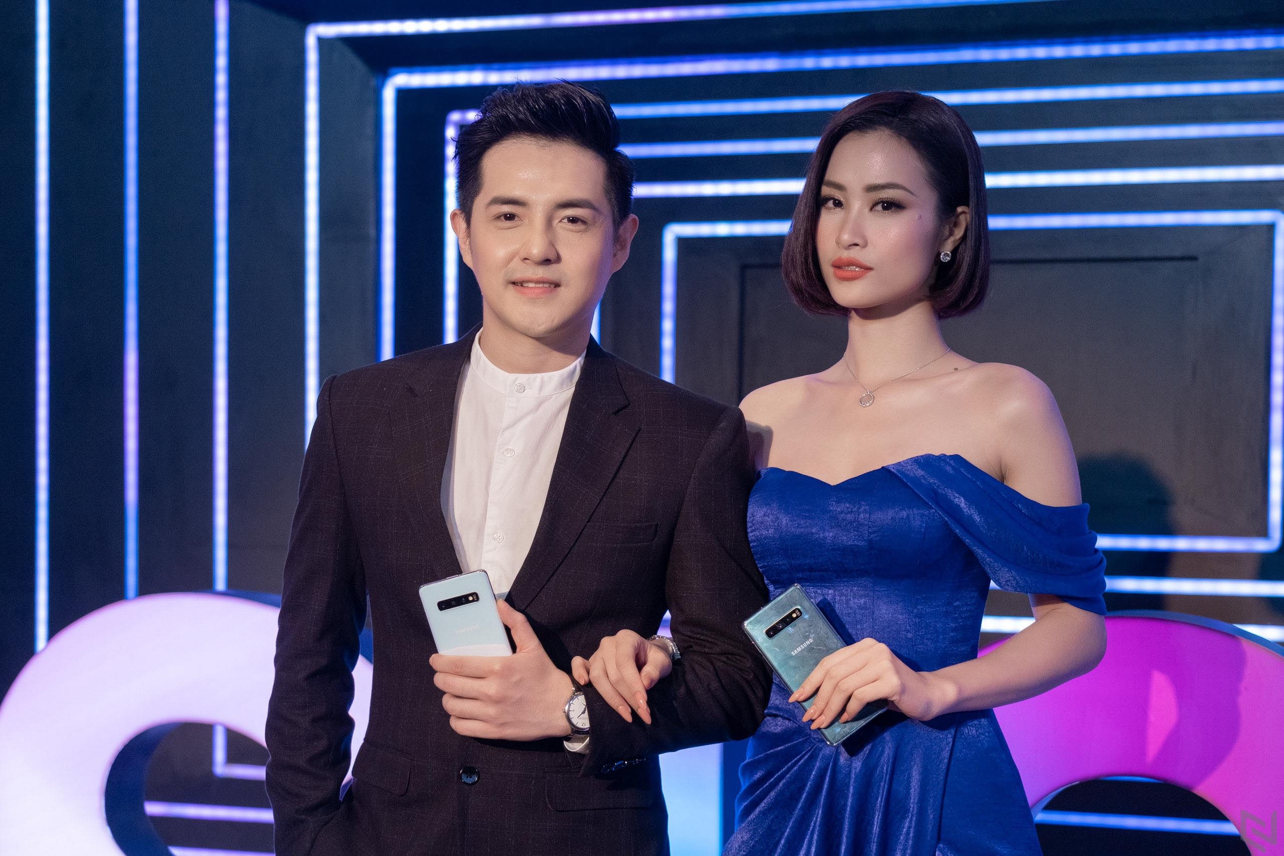S10|S10+ là dòng Galaxy S bán chạy nhất trong lịch sử của Samsung tại Việt Nam