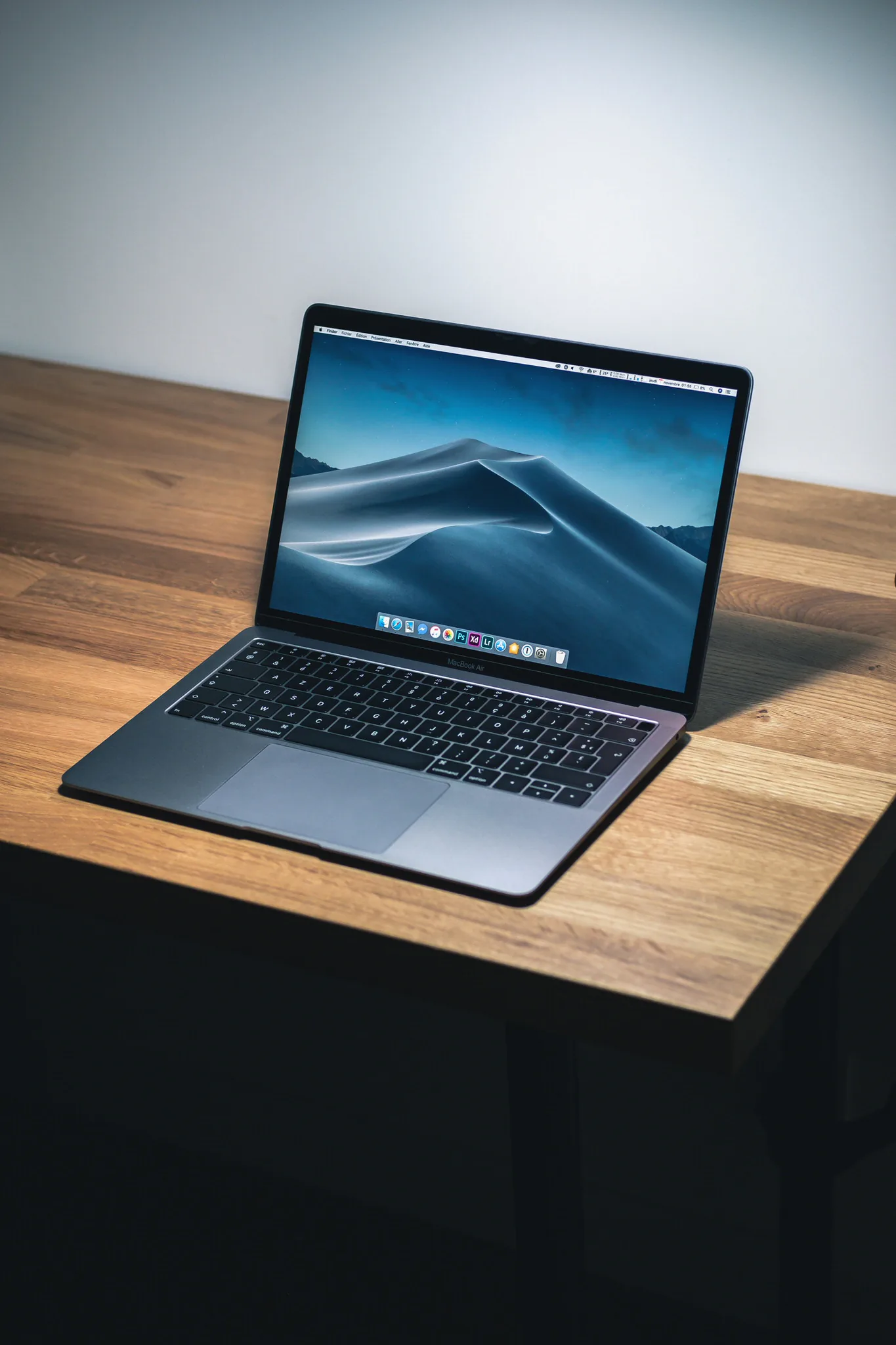 Apple đang thử nghiệm máy tính Mac với Face ID và màn hình cảm ứng