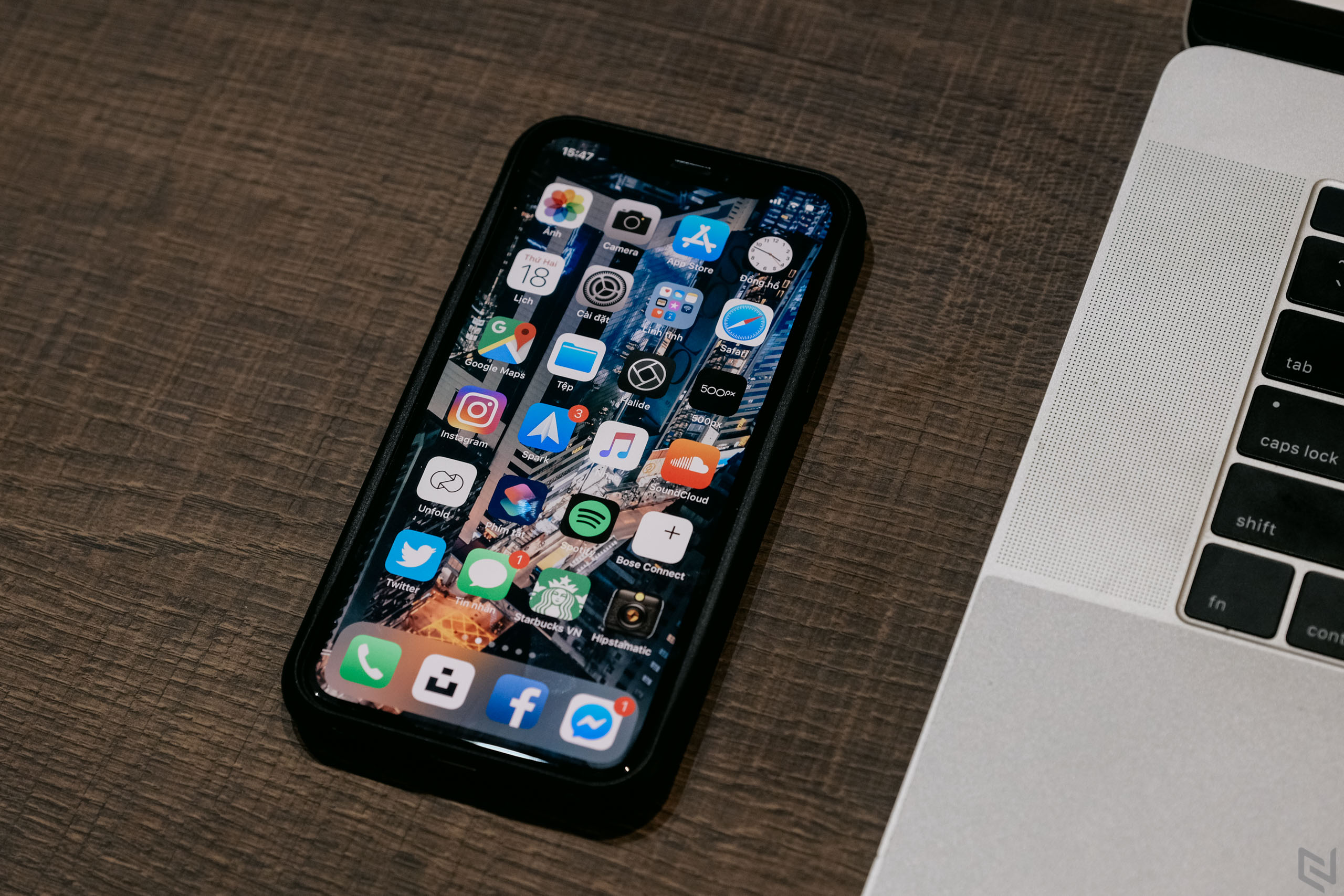 Apple đang tích cực thử nghiệm màn hình OLED từ nhà sản xuất Trung Quốc BOE cho iPhone 2020