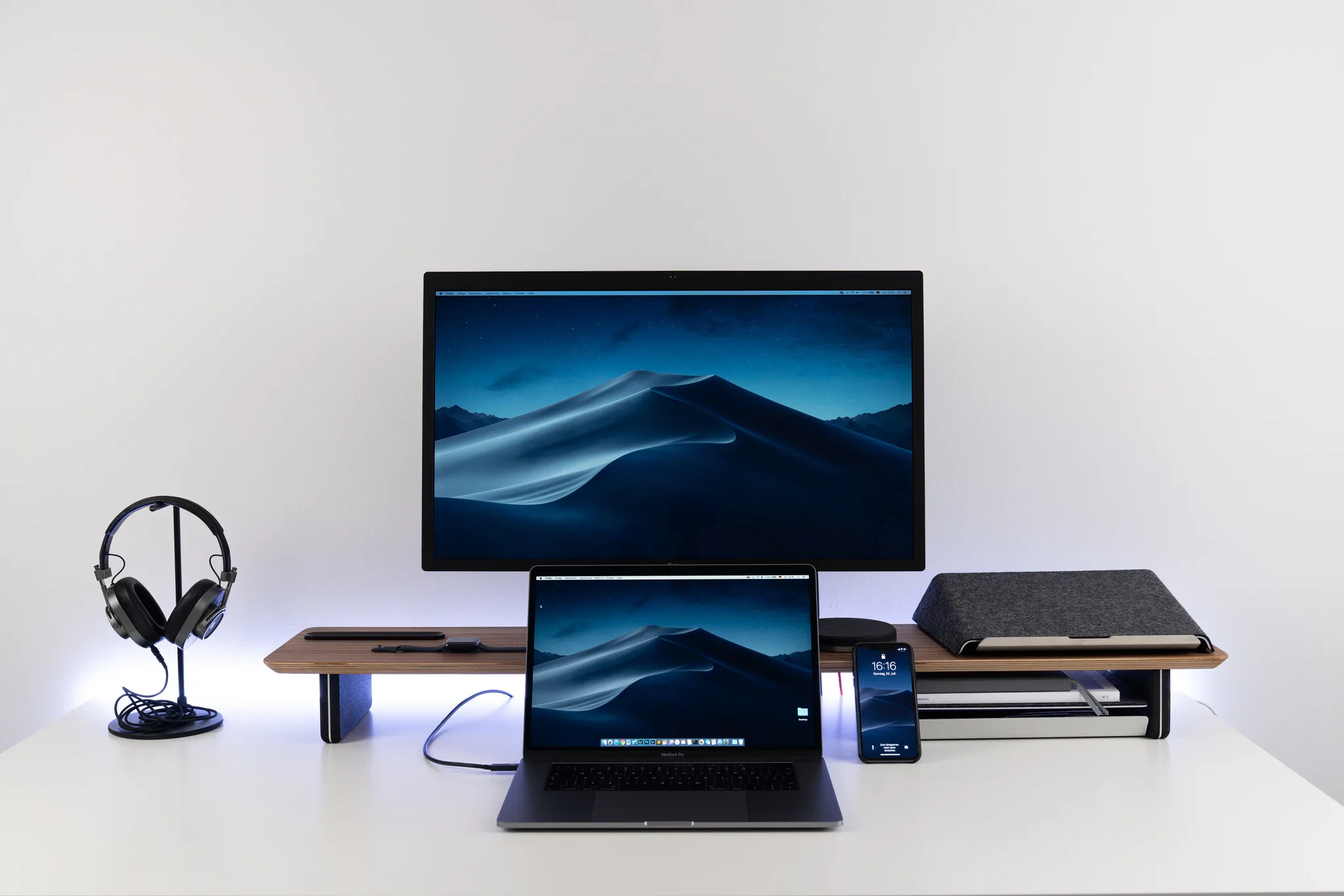 Apple sẽ cho ra mắt MacBook Pro 16-inch hoàn toàn mới và màn hình 32-inch 6K trong năm nay