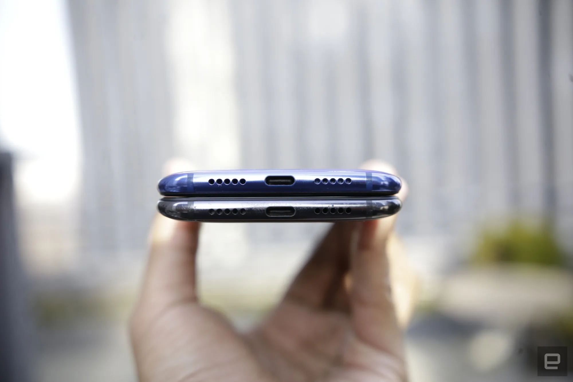 Xiaomi Mi 9 ra mắt, 3 camera sau, camera chính độ phân giải 48MP, sạc nhanh không dây 20W