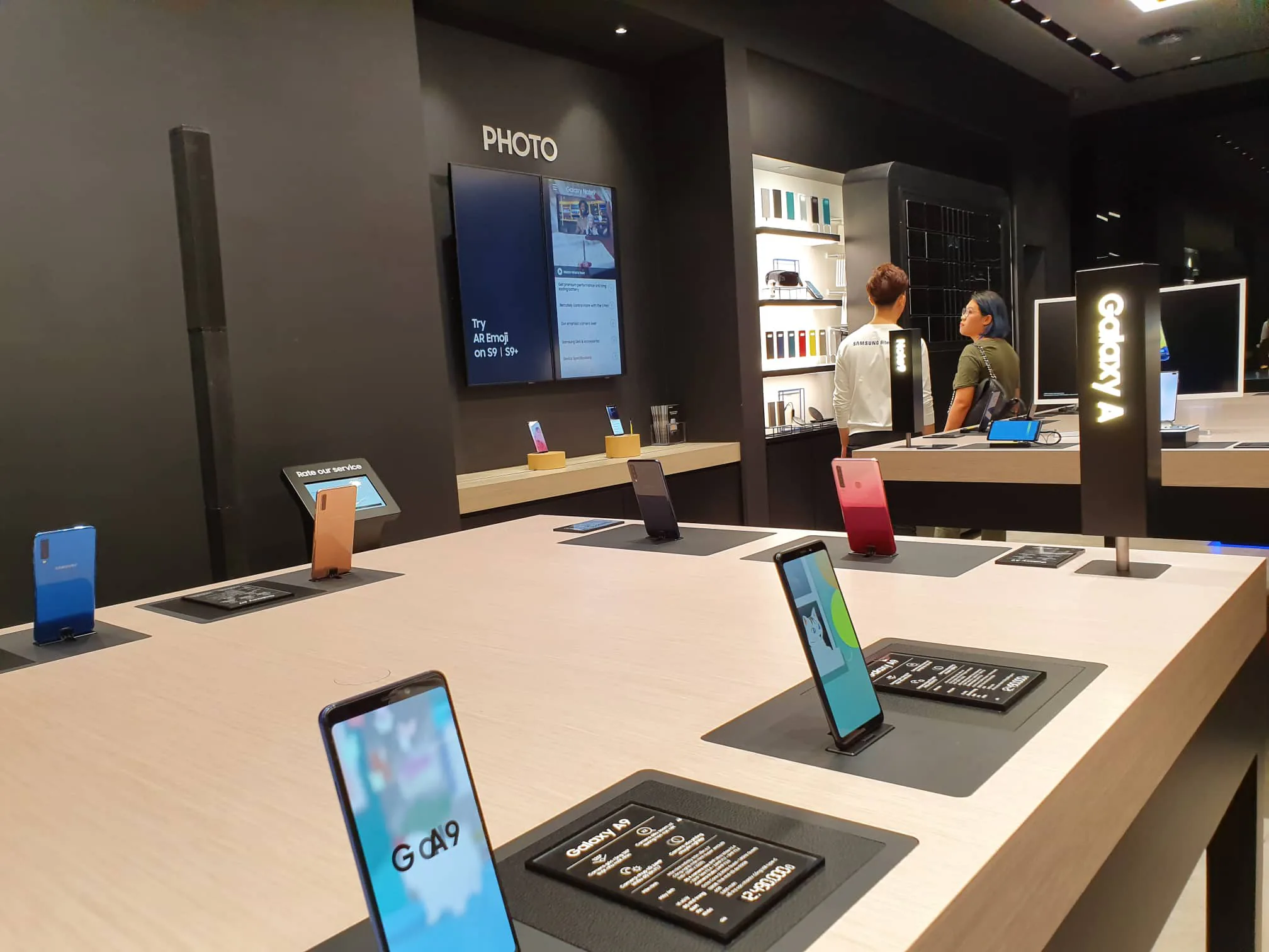 Samsung Showcase chính thức ra mắt, đem mô hình triển lãm và trải nghiệm công nghệ hiện đại trên thế giới đến Việt Nam