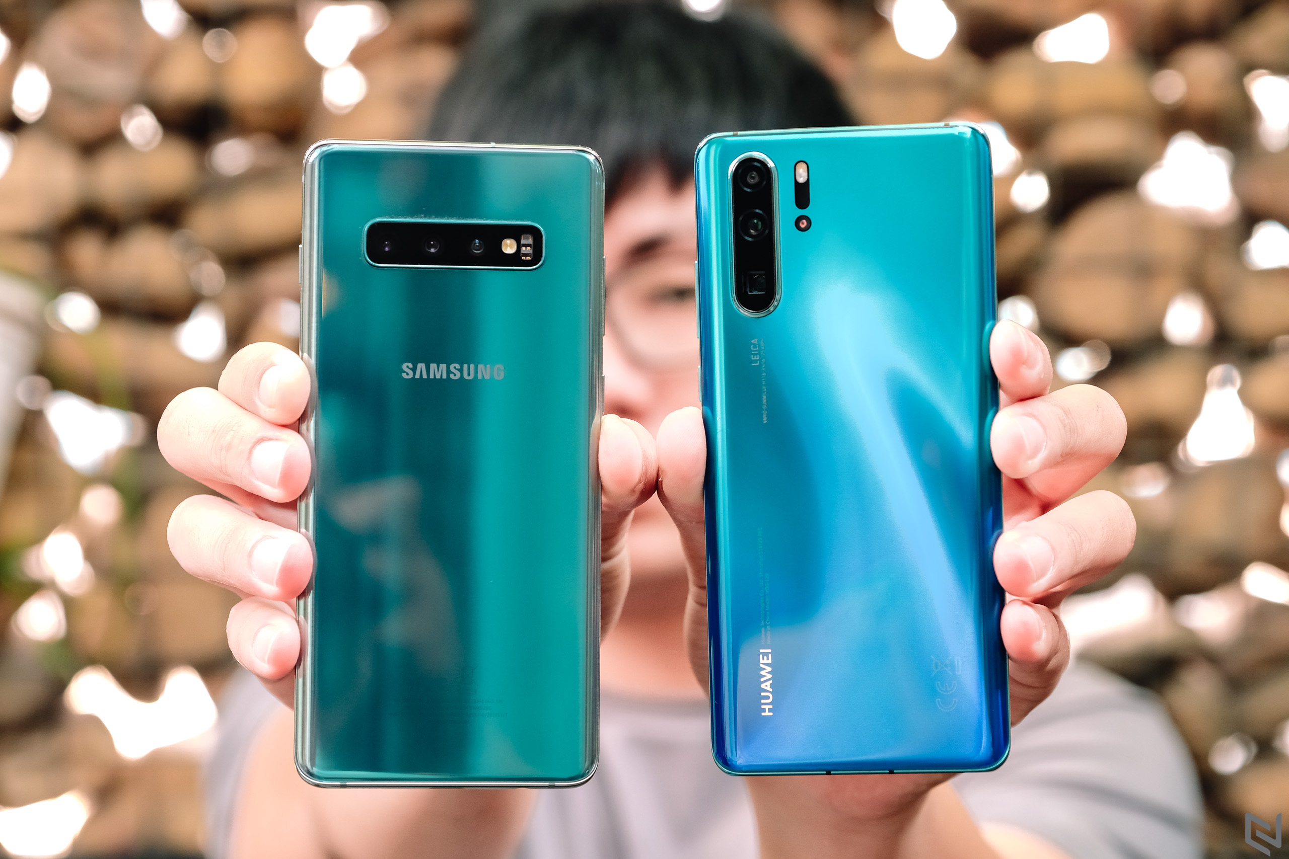 So sánh cấu hình Huawei P30 Pro và Samsung Galaxy S10+: đi tìm ngôi vương smartphone