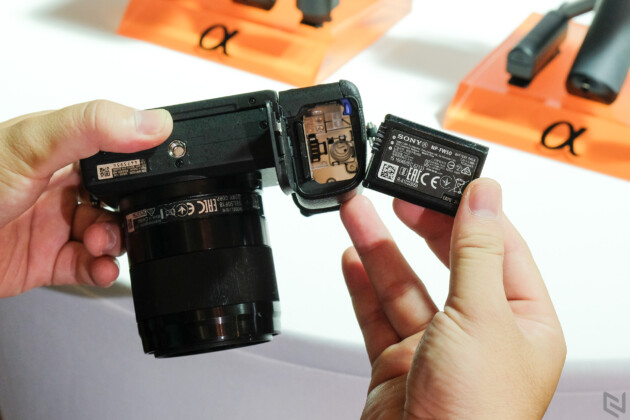 Sony ra mắt A6400 tại Việt Nam: Máy ảnh không gương lật lấy nét nhanh nhất thế giới, Real-time Eye AF và Real-time Tracking