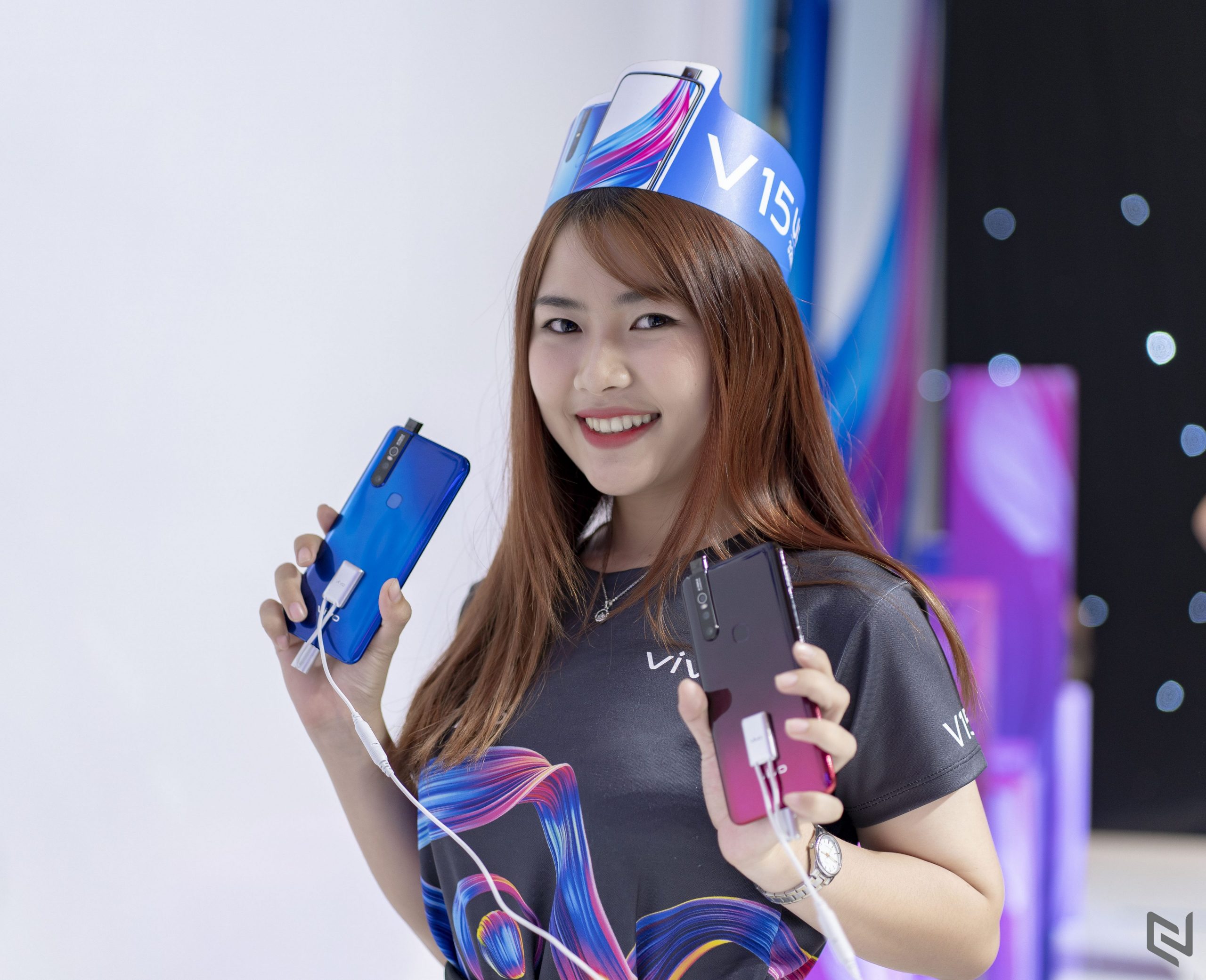 Ra mắt Vivo V15 tại Việt Nam với camera trước tàng hình 32MP, màn hình Ultra FullView, giá 7,990,000đ