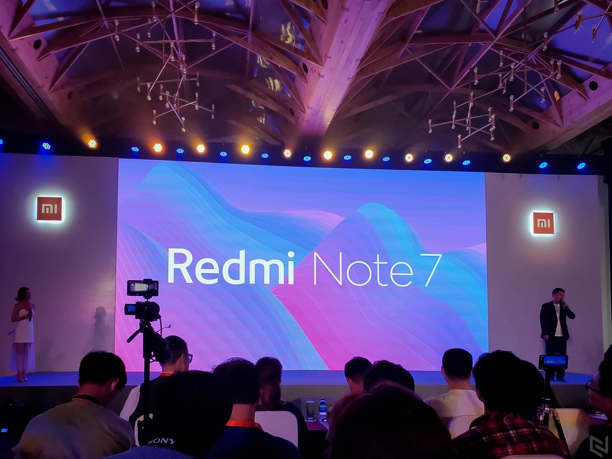 Xiaomi Redmi Note 7 ra mắt thị trường Việt, camera 48MP, màn hình giọt mưa, giá từ 3,990,000đ, mở bán ngày 28/3