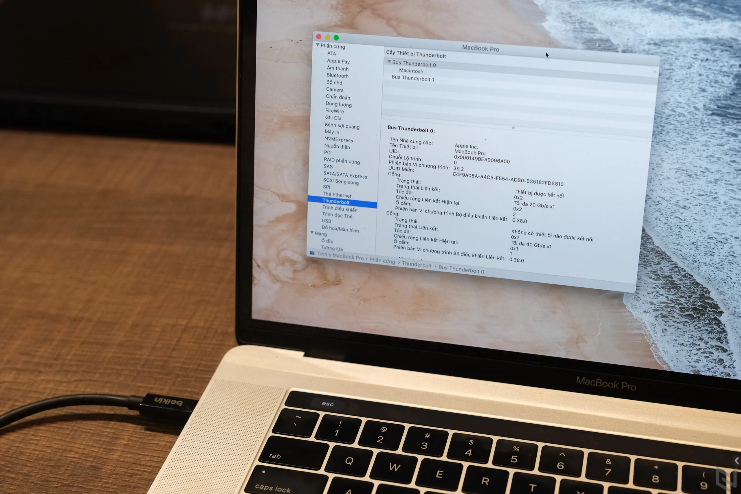 Trên tay CHOETECH Thunderbolt-3 (2m), dây Thunderbolt-3 mạnh mẽ nhất với hỗ trợ sạc tối đa 100W, xuất tối đa 40Gbps và khi nào bạn cần mua?