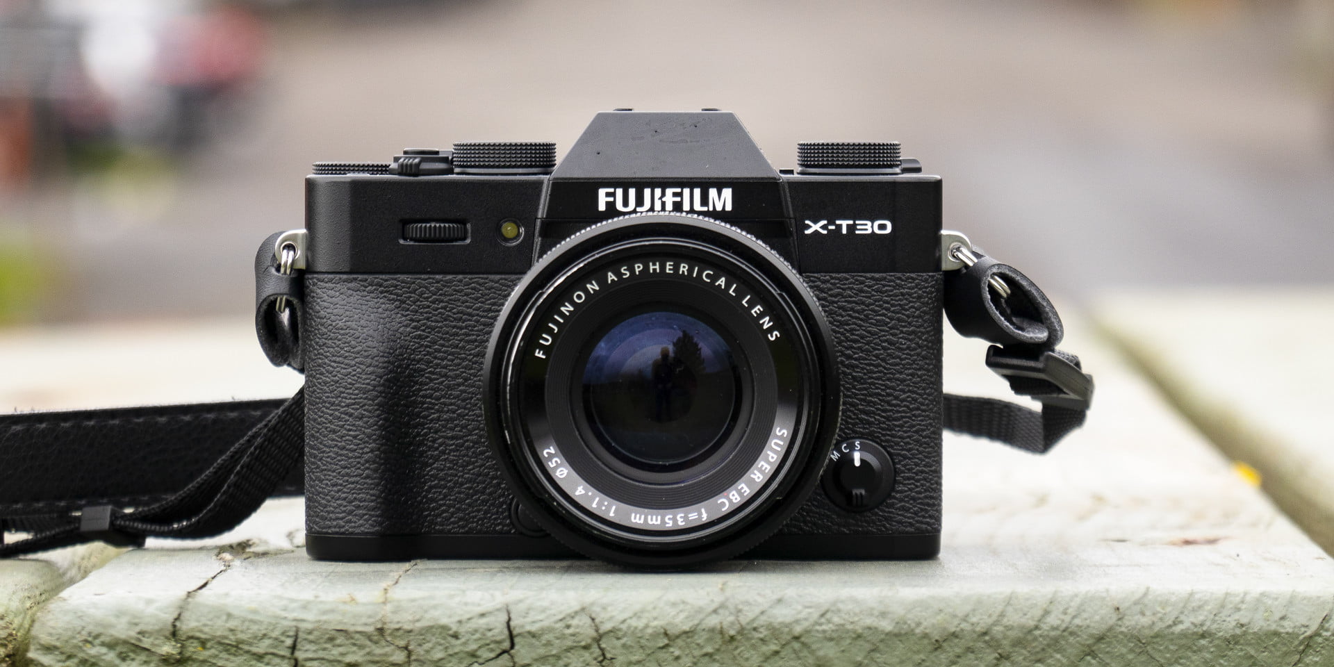 Fujifilm sắp ra mắt máy ảnh tầm trung mới, không phải là X-T40 và X-E4