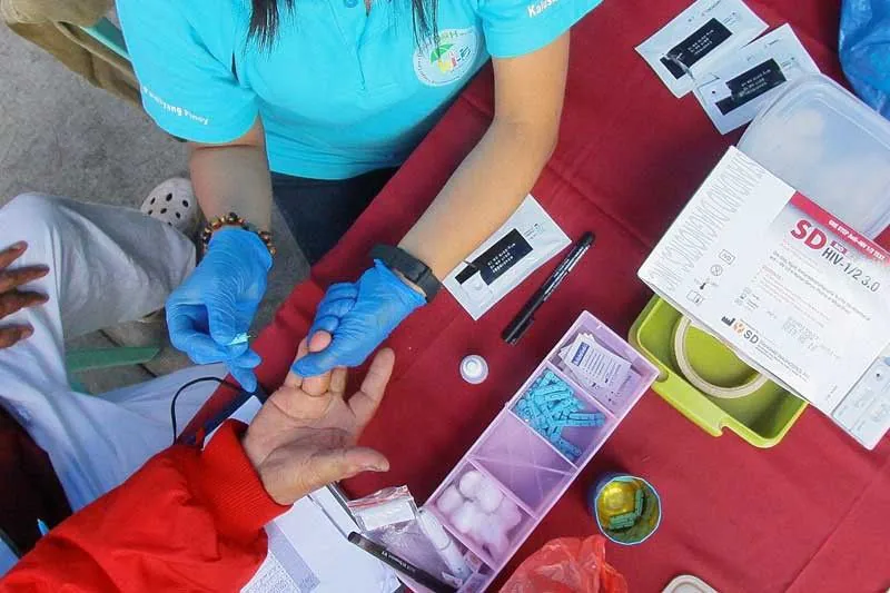 "Bệnh nhân Luân Đôn", người thứ hai trên thế giới đã loại bỏ vi-rút Aids nhờ vào cấy ghép tủy xương