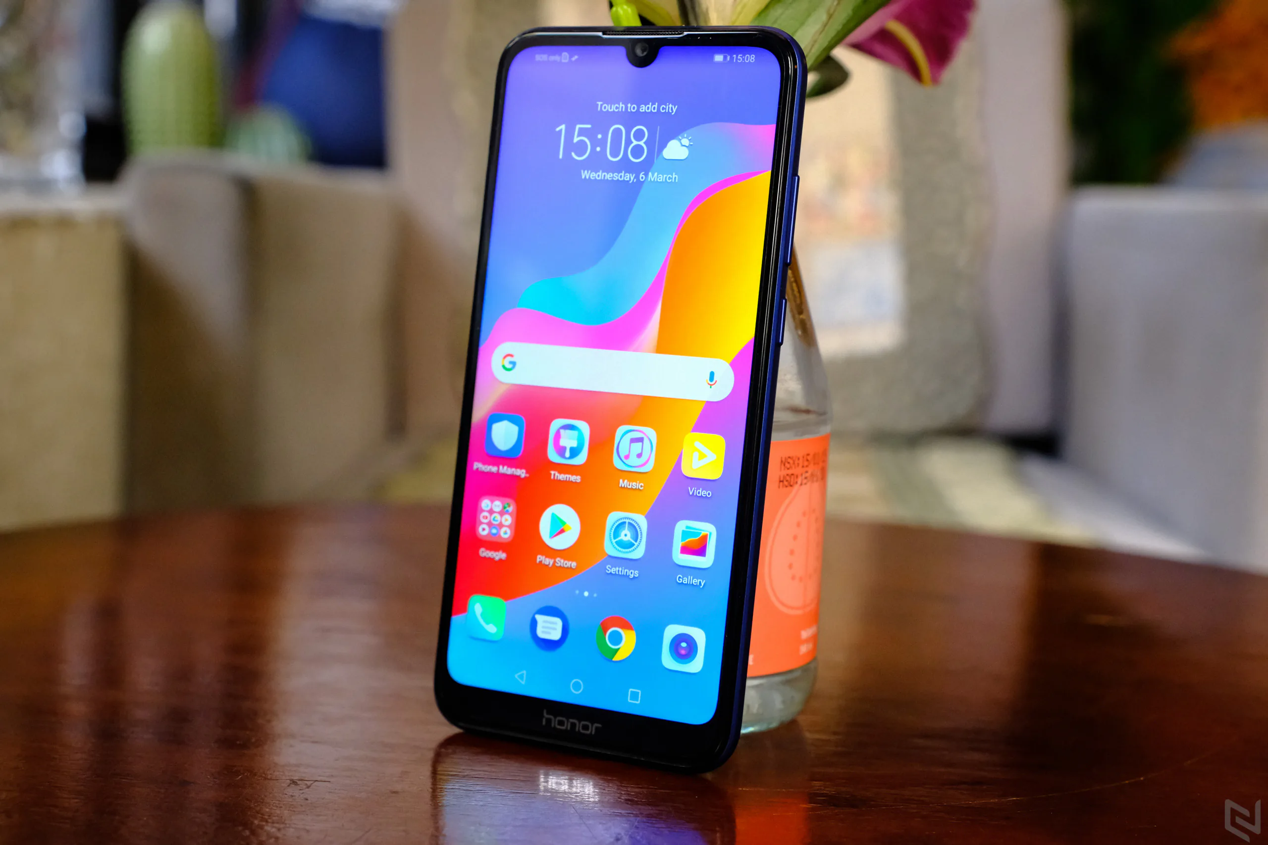 Trên tay và đánh giá nhanh Honor 8A, dưới 3 triệu có màn hình giọt nước, chip 8 nhân, loa ngoài khủng