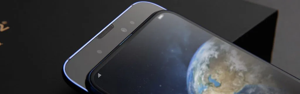 Đâu là tương lai của smartphone Android - Tai thỏ, đục lỗ hay thò thụt?