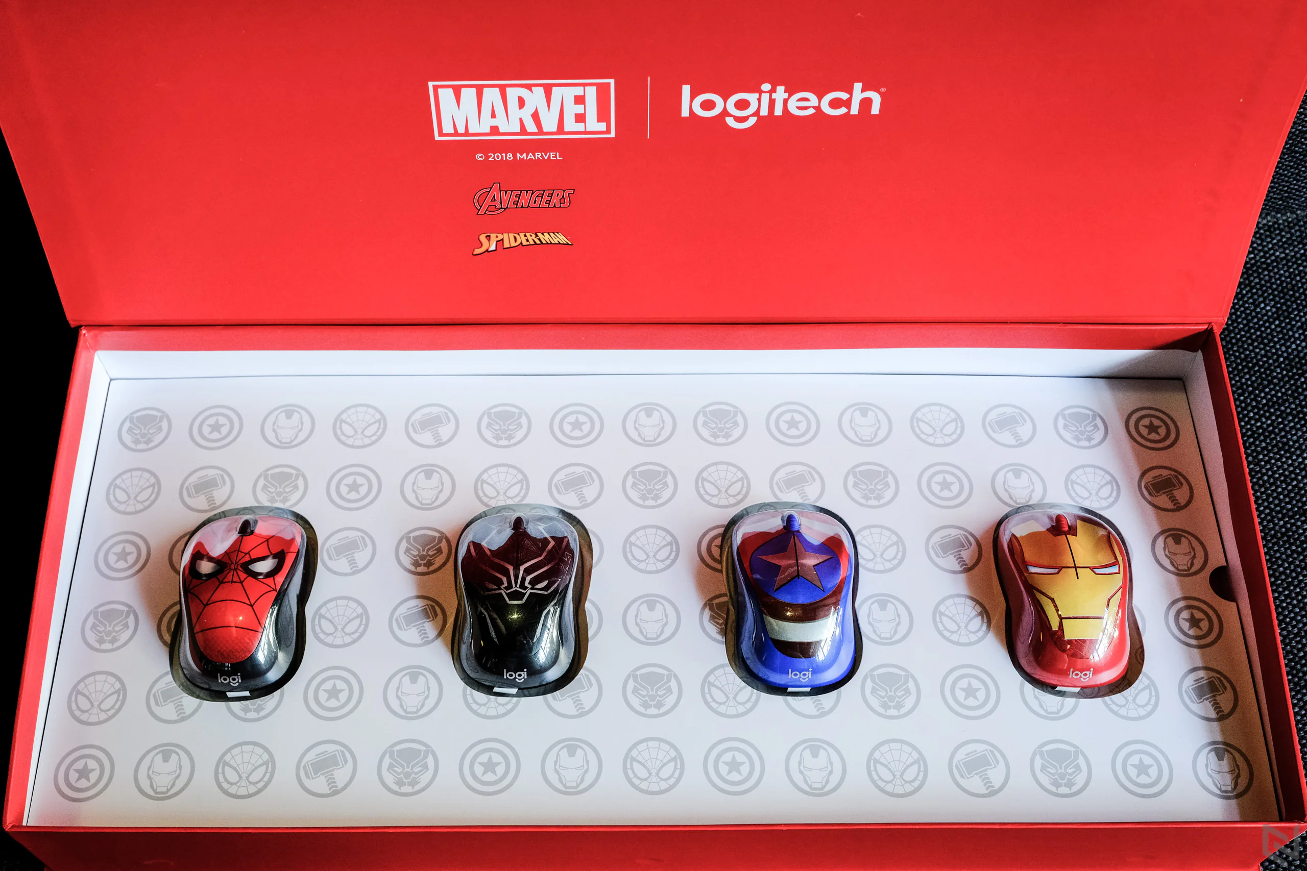 Trên tay bộ chuột siêu anh hùng MARVEL - Logitech M238 nhân dịp Captain Marvel công chiếu