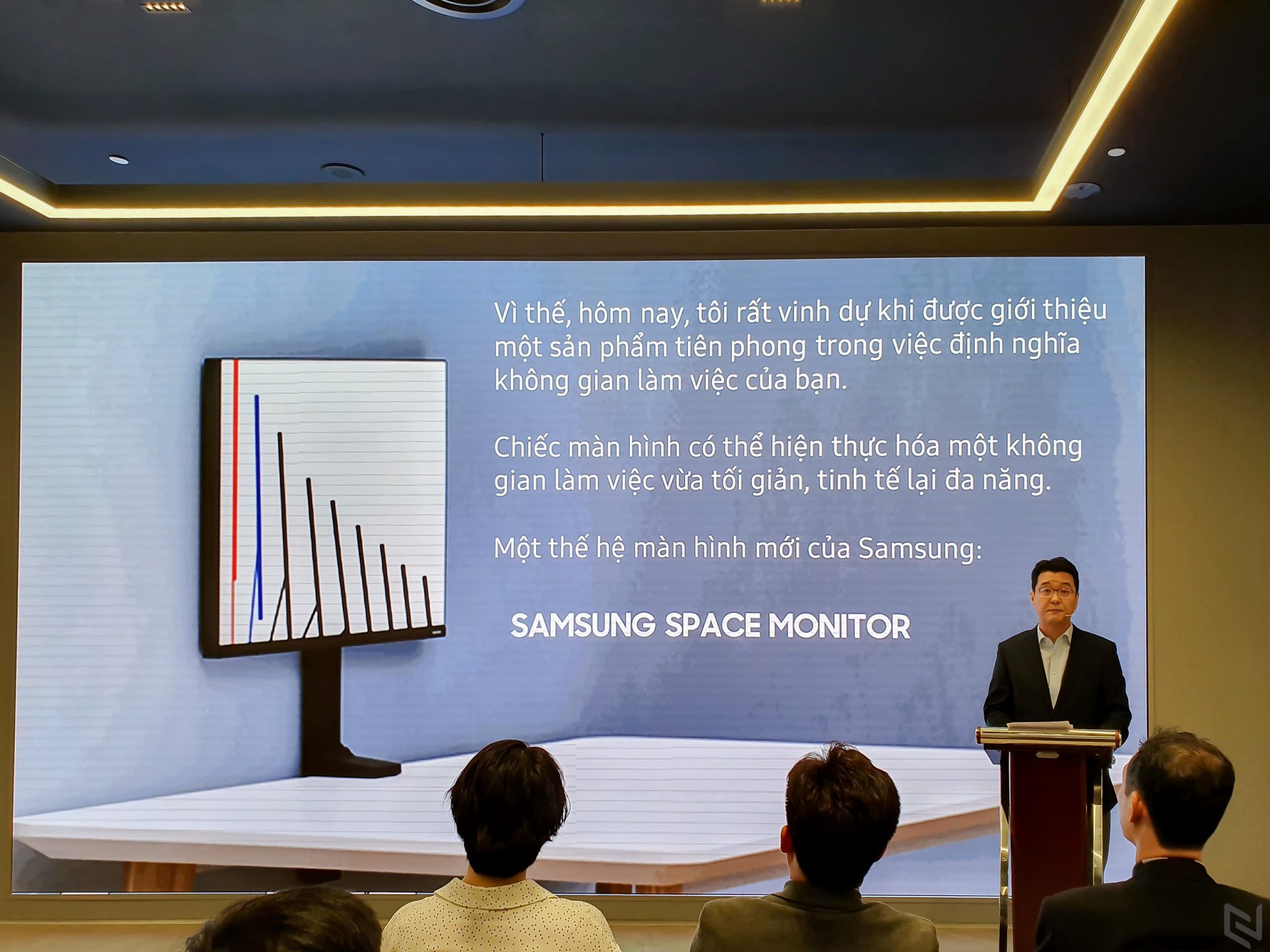 Samsung ra mắt màn hình Space giúp giải phóng không gian làm việc, giá từ 14.990.000đ