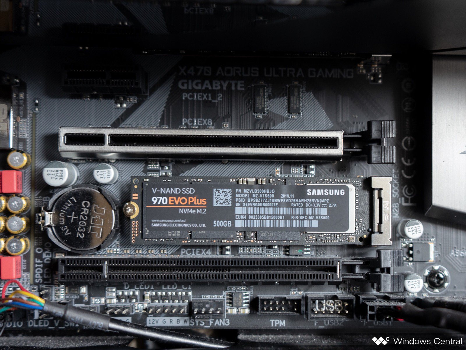 Bộ nhớ eMMC và SSD: Đâu là sự khác biệt?
