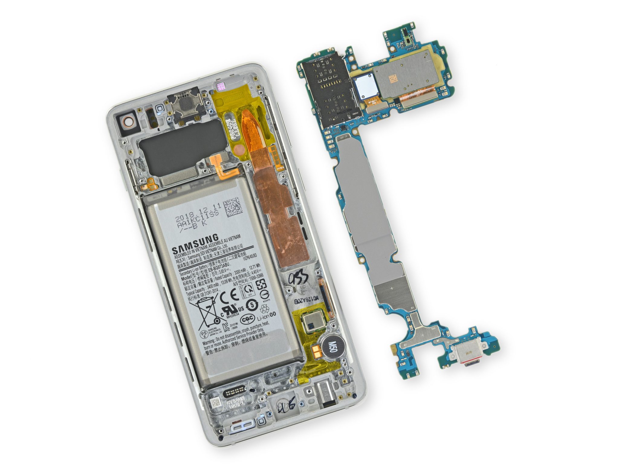 "Lột trần" Galaxy S10 cùng iFixit, người dùng sẽ phải thay cả màn hình nếu cảm biến siêu âm bị hỏng