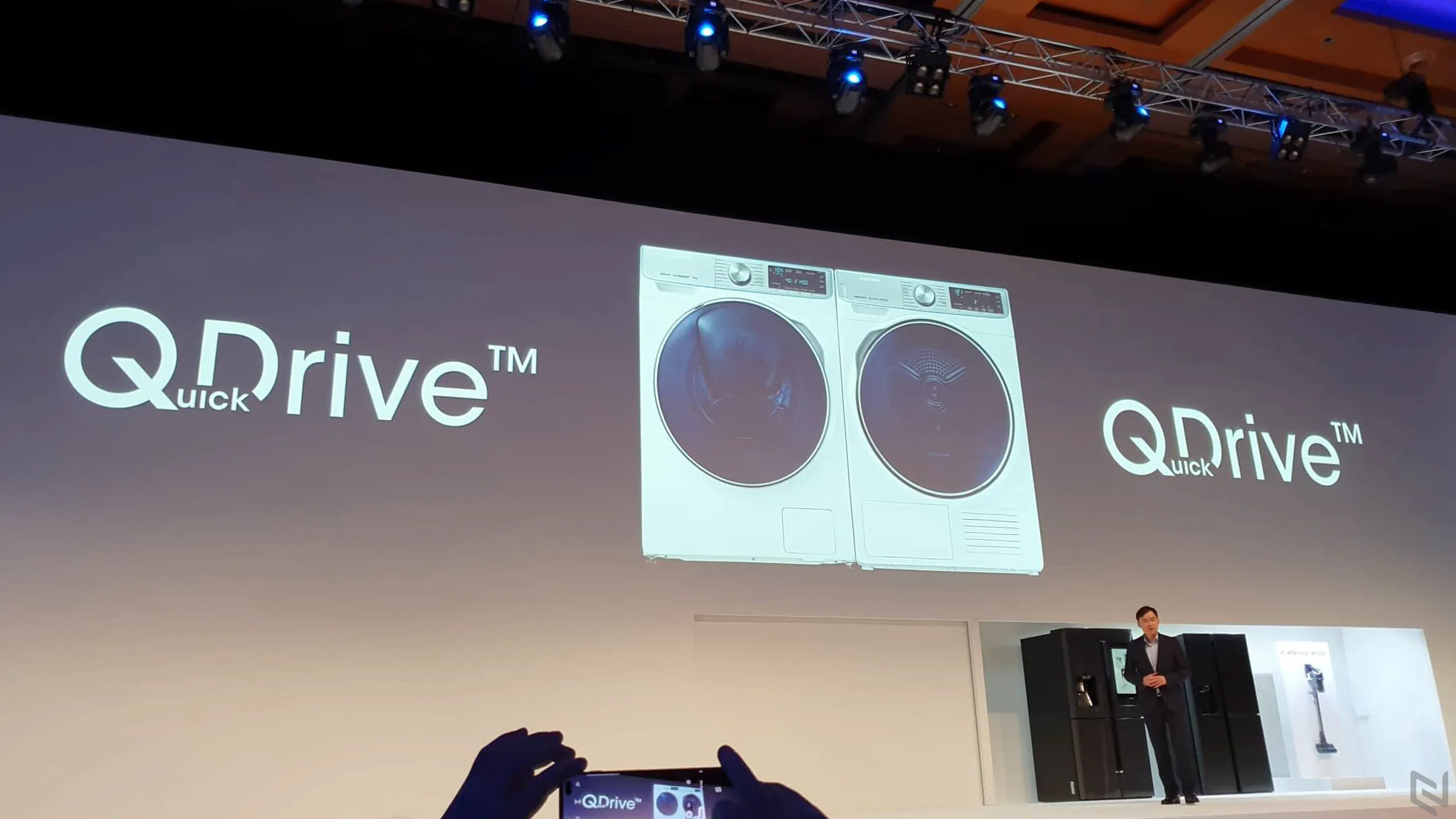 Samsung giới thiệu tủ lạnh có kết nối Family Hub thế hệ mới và máy giặt công nghệ QuickDrive tại Diễn đàn SEAO 2019