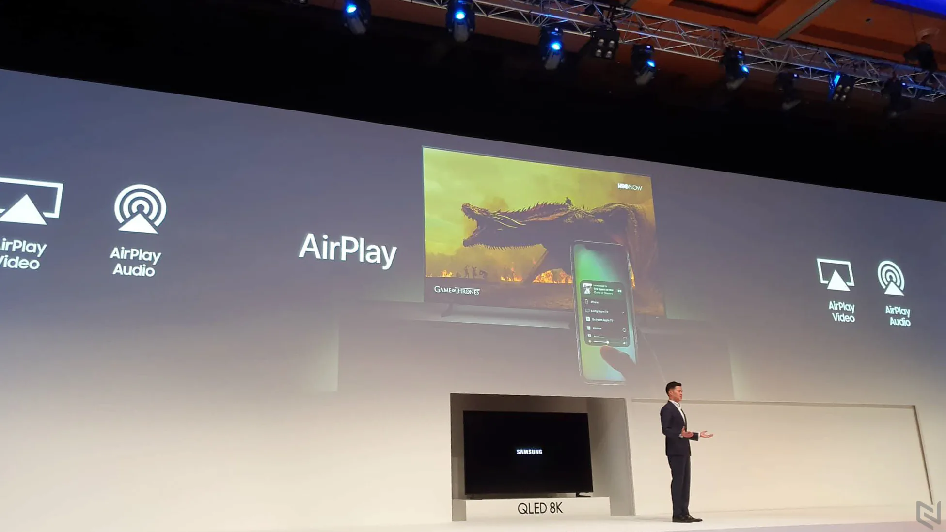 Samsung trình làng dòng TV QLED 2019 và The Frame đầy phong cách tại Diễn đàn SEAO 2019