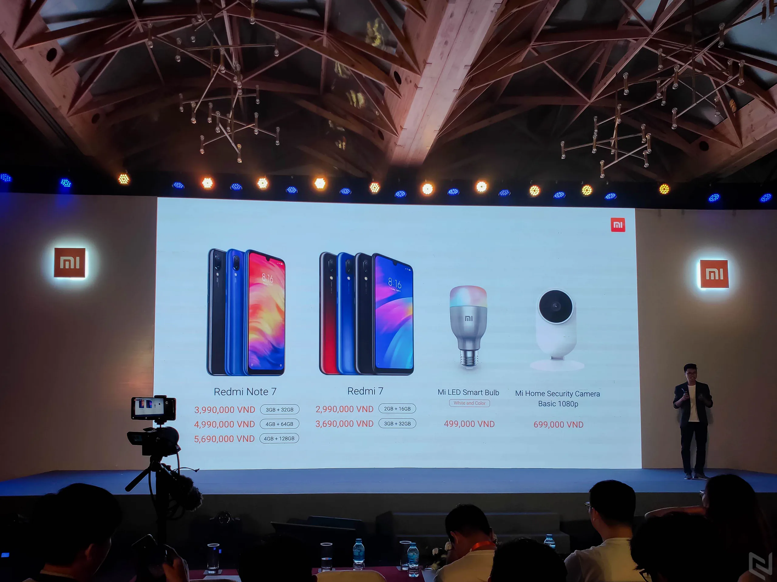 Xiaomi Redmi Note 7 ra mắt thị trường Việt, camera 48MP, màn hình giọt mưa, giá từ 3,990,000đ, mở bán ngày 28/3