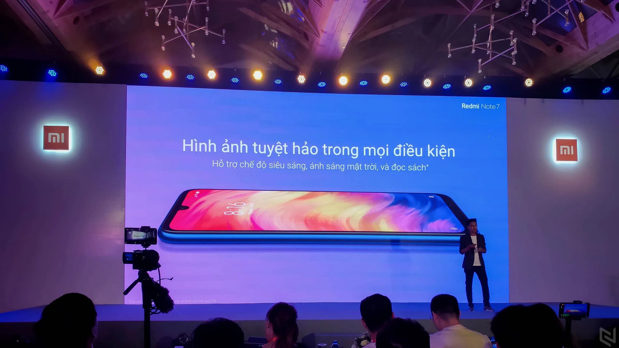 Xiaomi Redmi Note 7 ra mắt thị trường Việt, camera 48MP, màn hình giọt mưa, giá từ 3,990,000đ, mở bán ngày 28/3