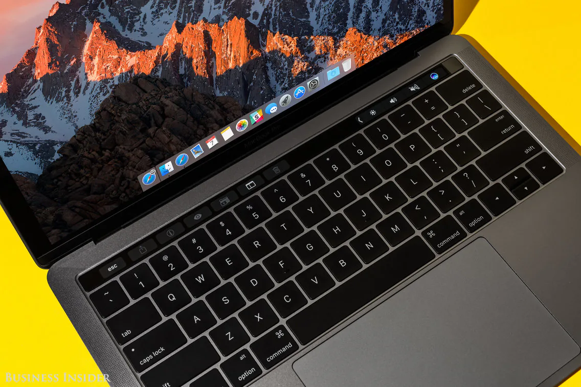 bàn phím cánh bướm của macbook