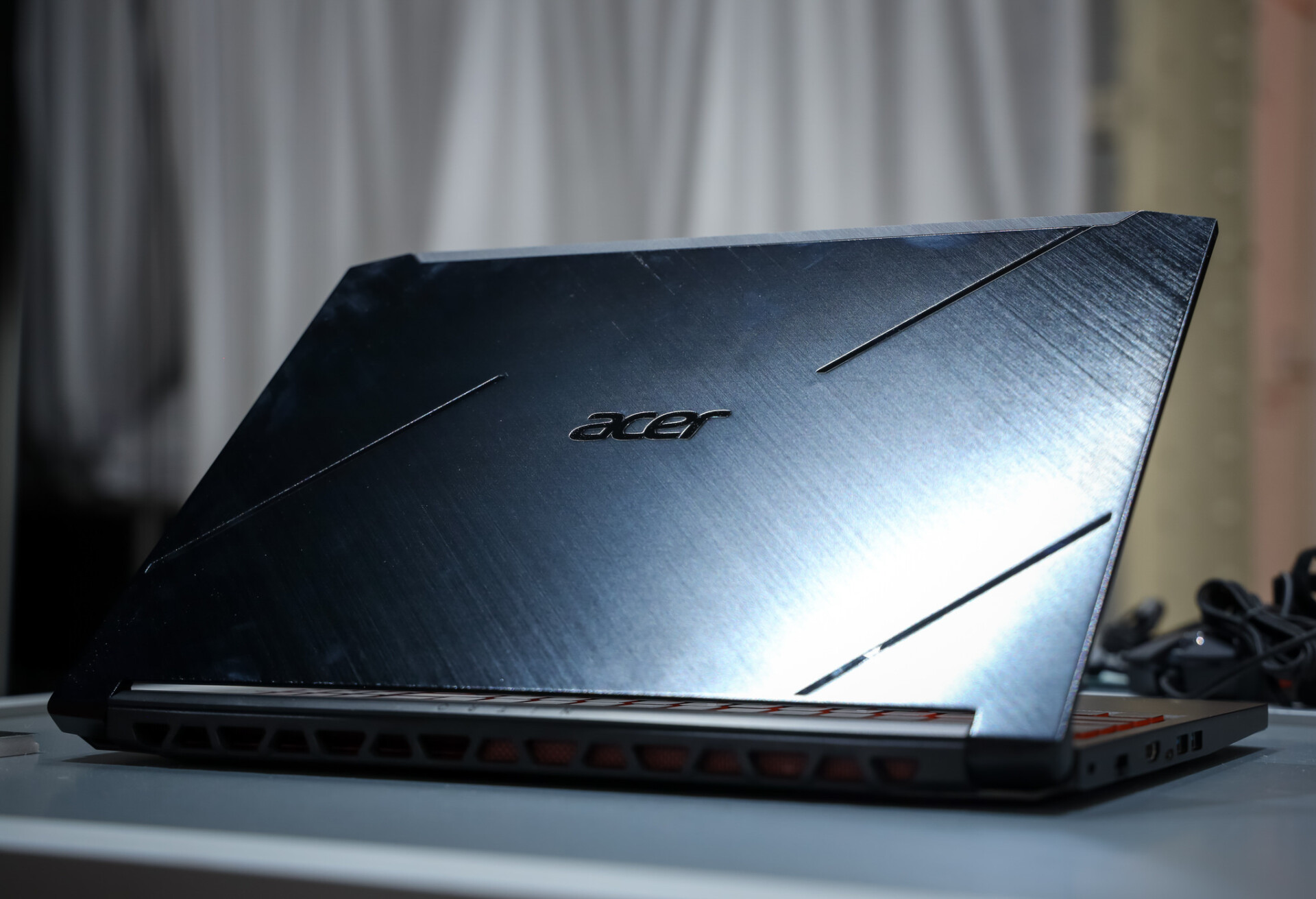 Acer nâng cấp dòng Nitro 7 và Nitro 5: Giá tốt, hiệu năng mạnh mẽ