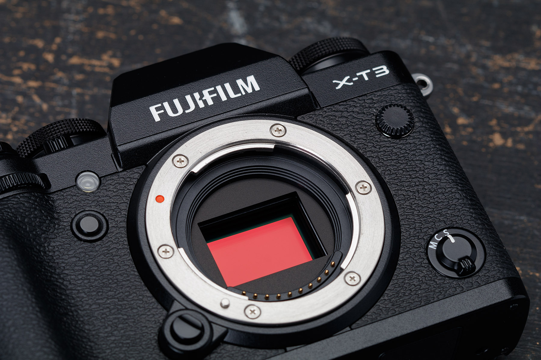 Ảnh chính thức kèm thông số kỹ thuật máy ảnh Fujifilm X-T4 rò rỉ