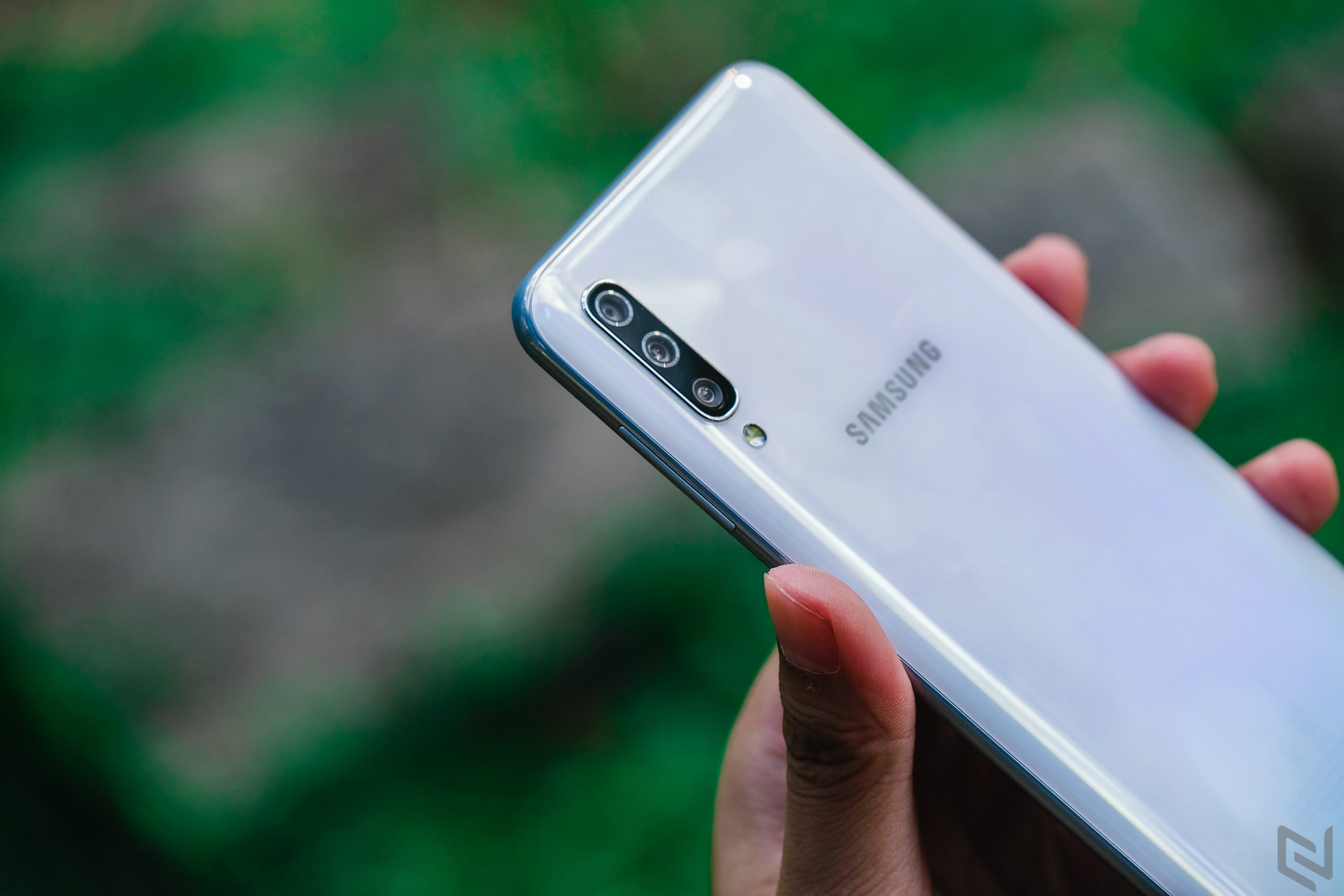 Đánh giá Galaxy A50: Cú phản đòn không trượt phát nào từ Samsung