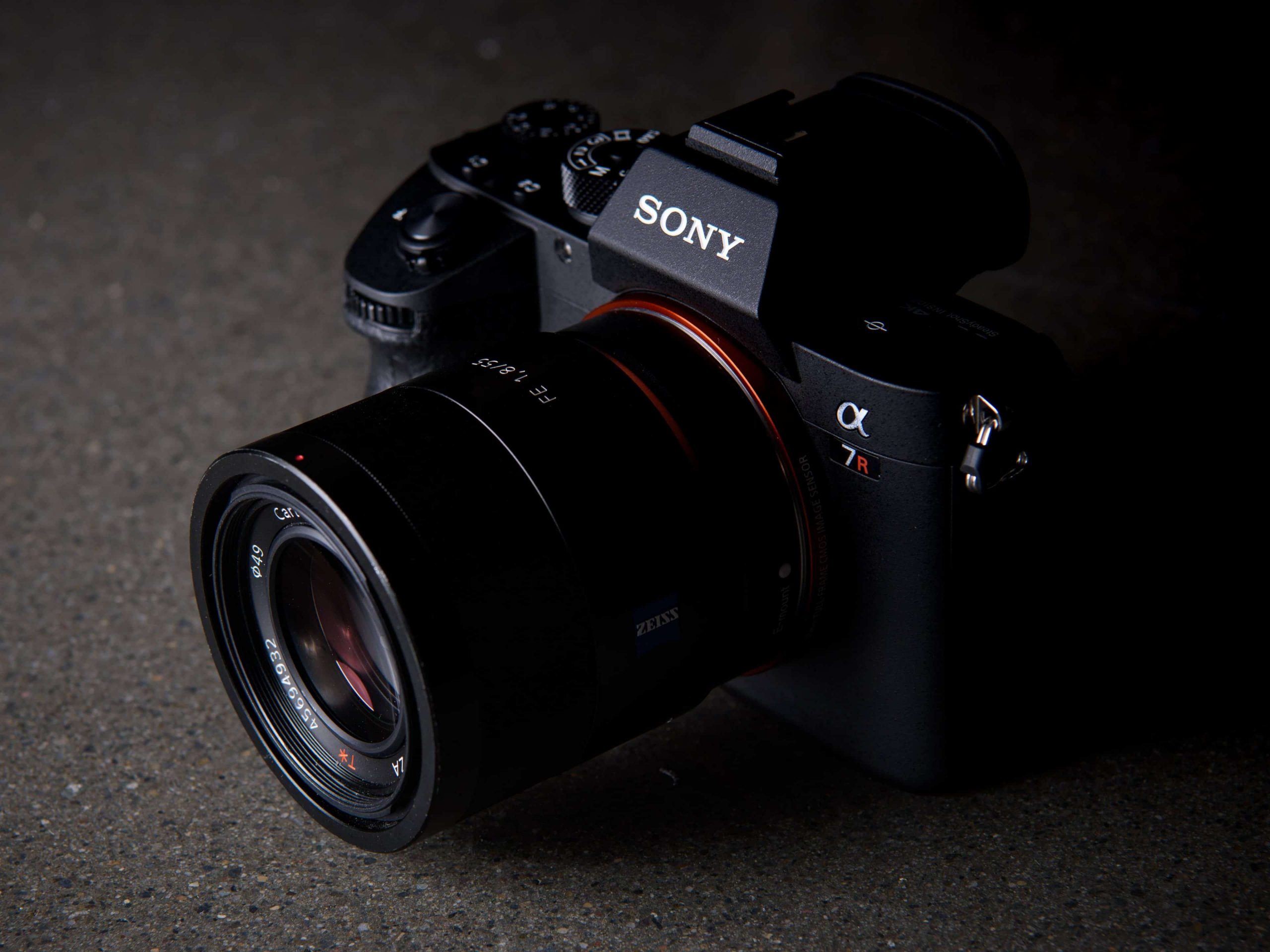 Tin đồn: Sony A7s III sẽ ra mắt sau EOS R5 và Sony sẽ tiếp tục ra mắt máy ảnh full-frame cuối tháng 8