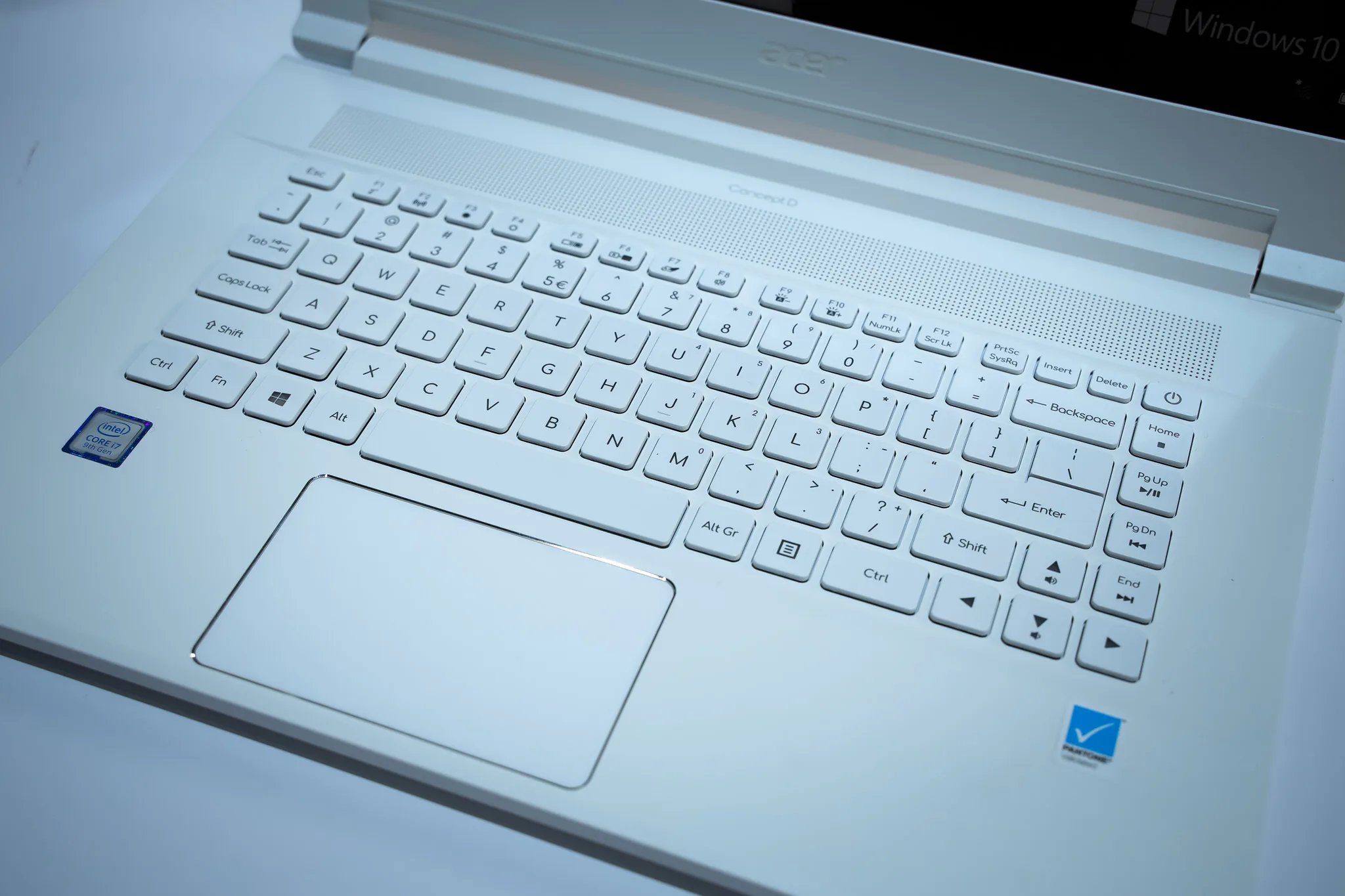 Acer tích hợp card đồ họa Quadro RTX 5000 lên laptop ConceptD 7 của mình