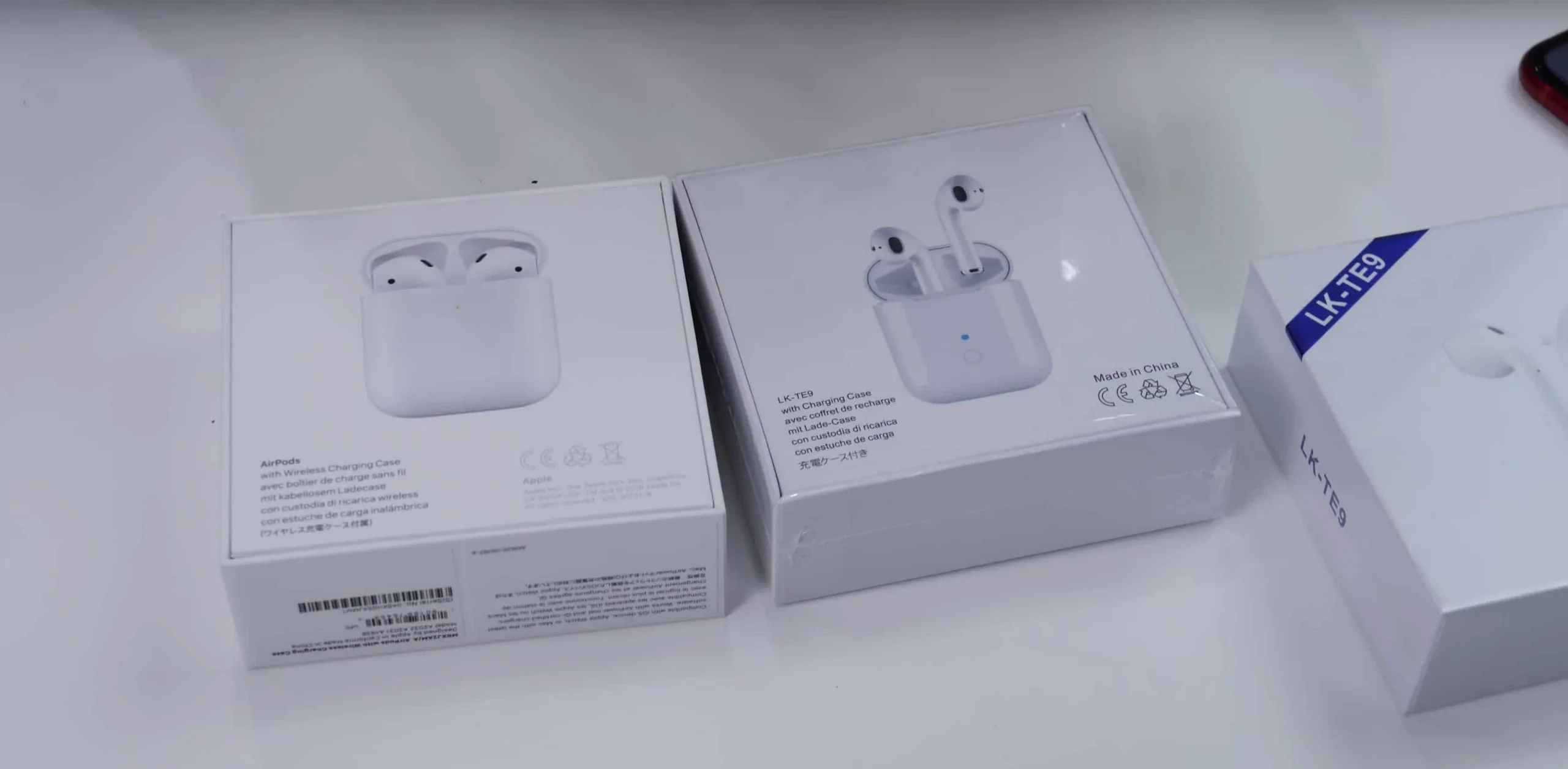 Đã có Airpods 2 giả gần giống thật nhất, có chip W1 hiển thị kết nối như Airpods chính hãng