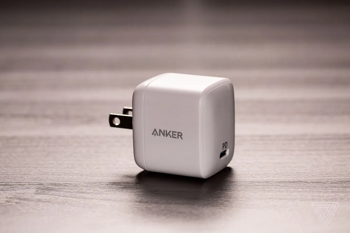 Sạc Anker PowerPort Atom PD 2 công suất 60W có thể sạc 2 MacBook cùng lúc