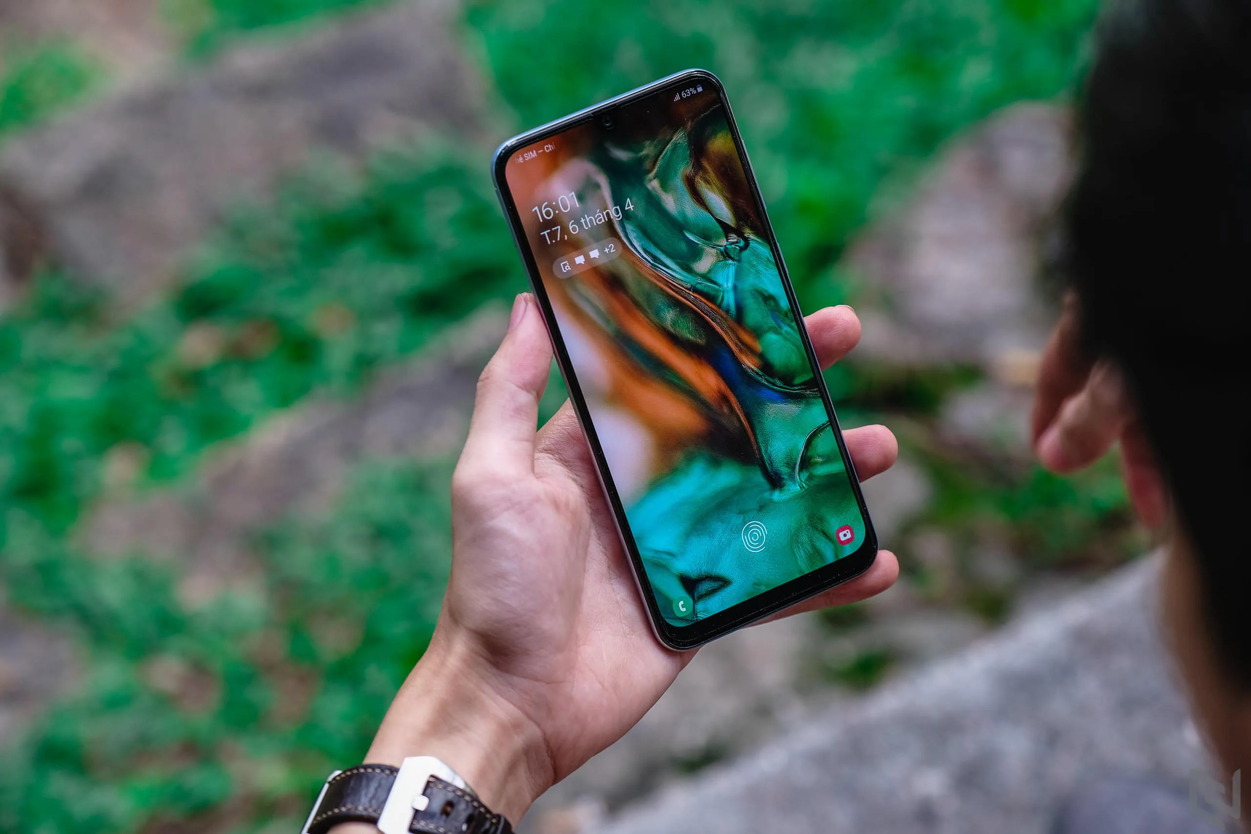 Đánh giá Galaxy A50: Cú phản đòn không trượt phát nào từ Samsung