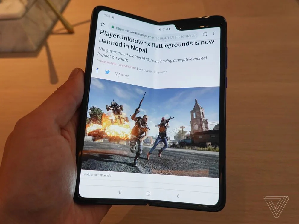 Trên tay Samsung Galaxy Fold: Chưa hoàn hảo, nhưng tốt hơn mong đợi