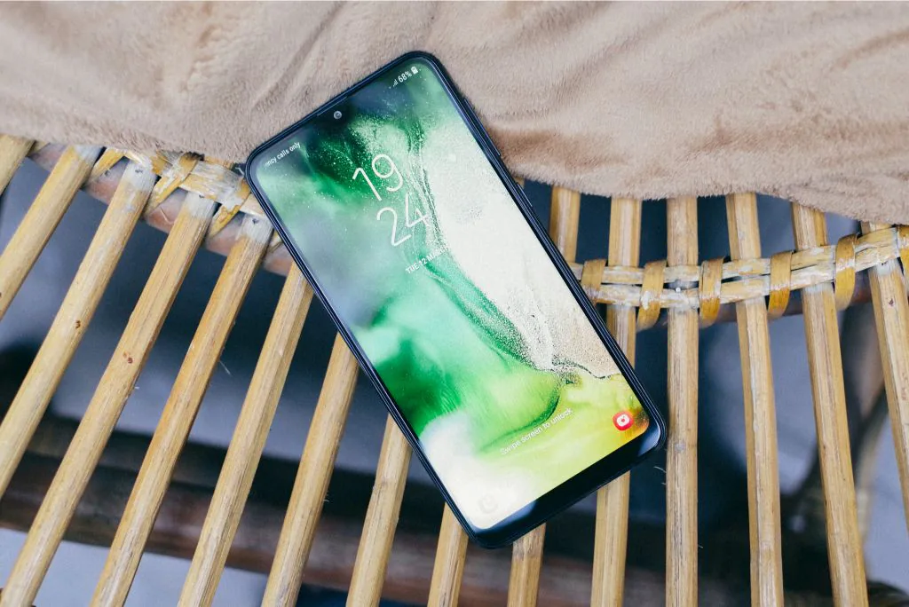 Galaxy M10
