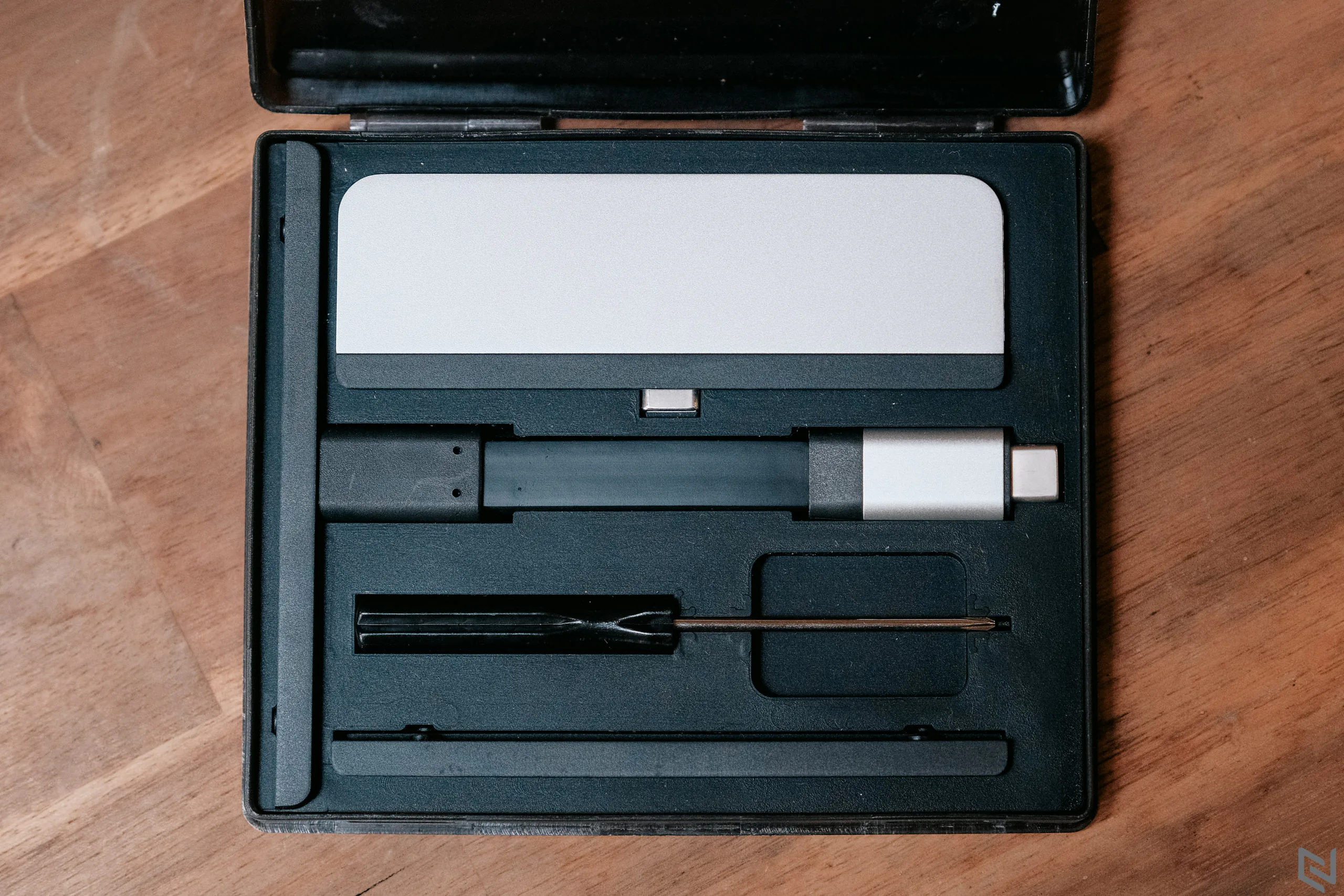 Trên tay HyperDrive USB-C Hub chuyên dụng cho iPad Pro 2018, mở rộng 6 cổng, dùng được cho MacBook