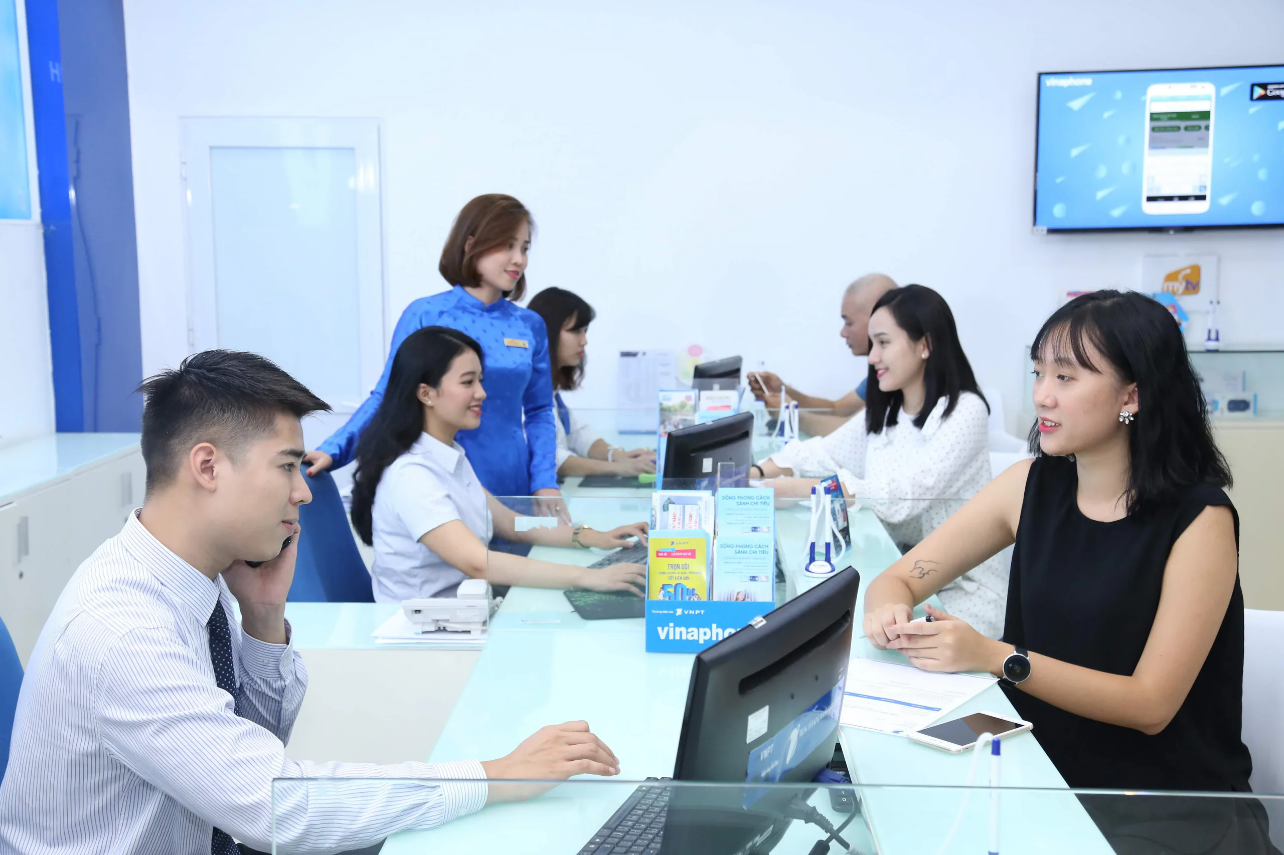 Chuyển mạng giữ số: Vì sao nhiều khách hàng chuyển đến VinaPhone