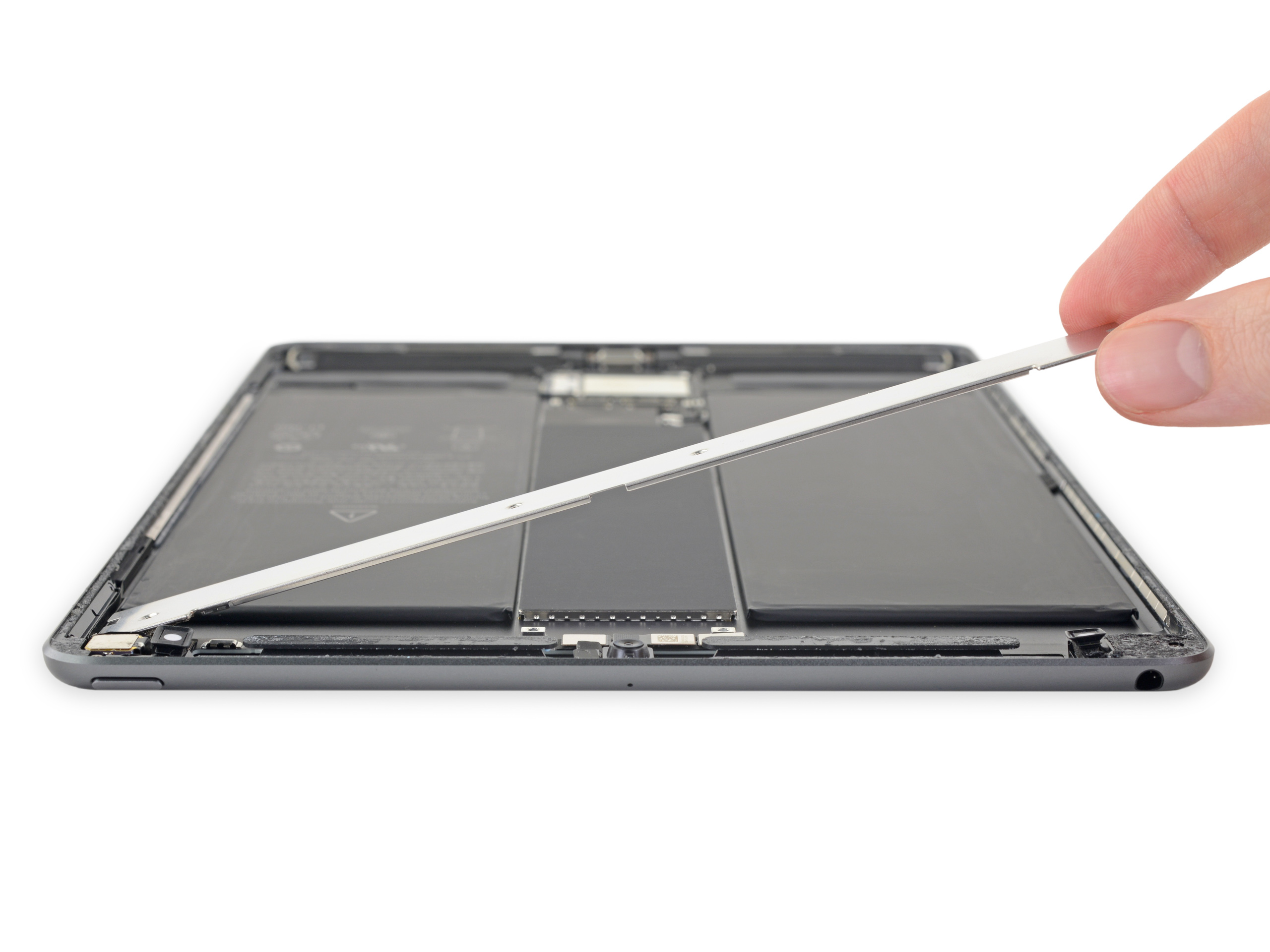 Tháo rời iPad Air 2019 bản 10.5 inch, nhiều cải tiến nhưng thiếu đi tinh hoa của dòng iPad Pro