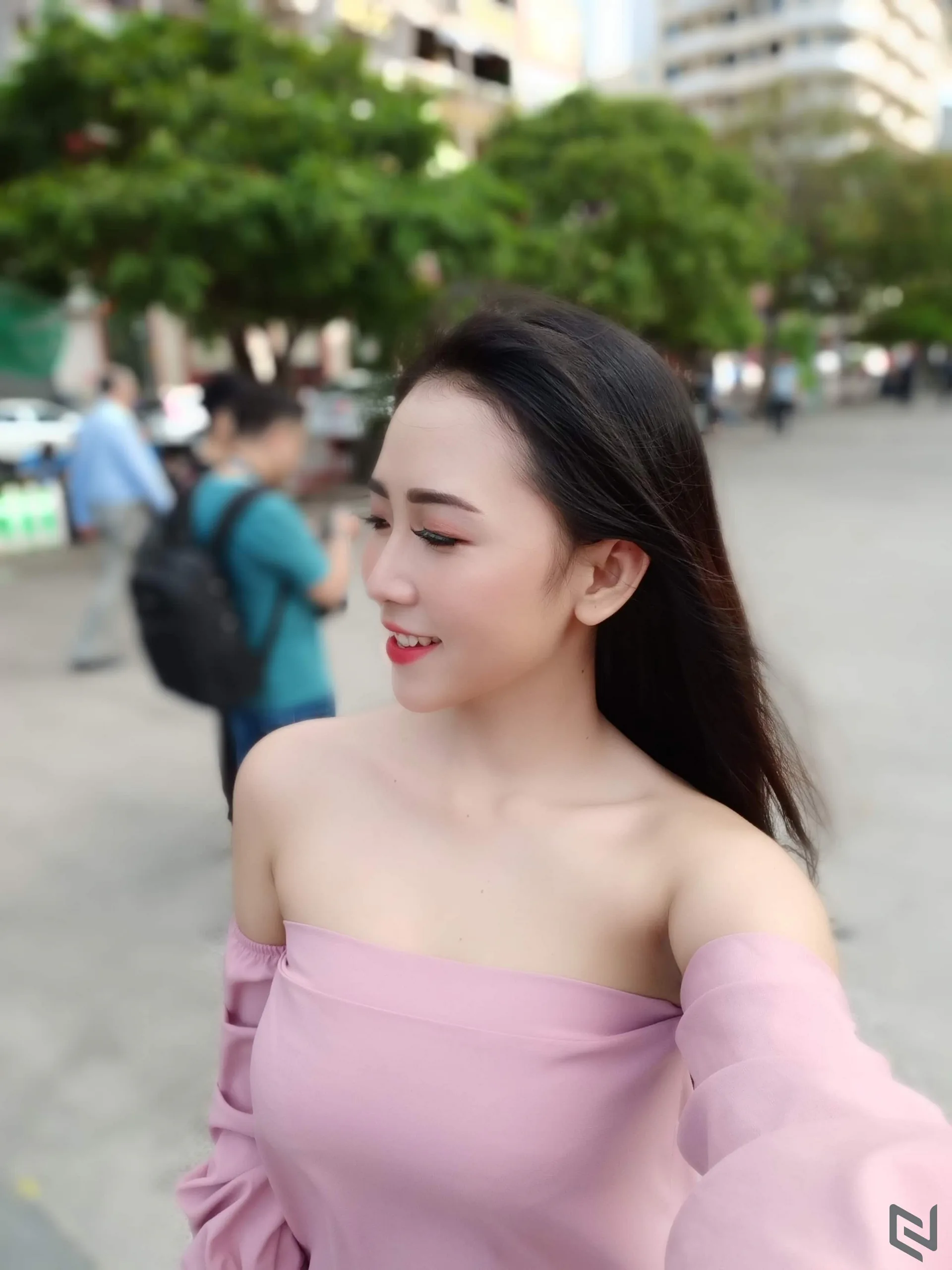 Cần gì máy ảnh khi OPPO F11 Pro đã giúp bạn chụp chân dung xoá phông ảo diệu thế này