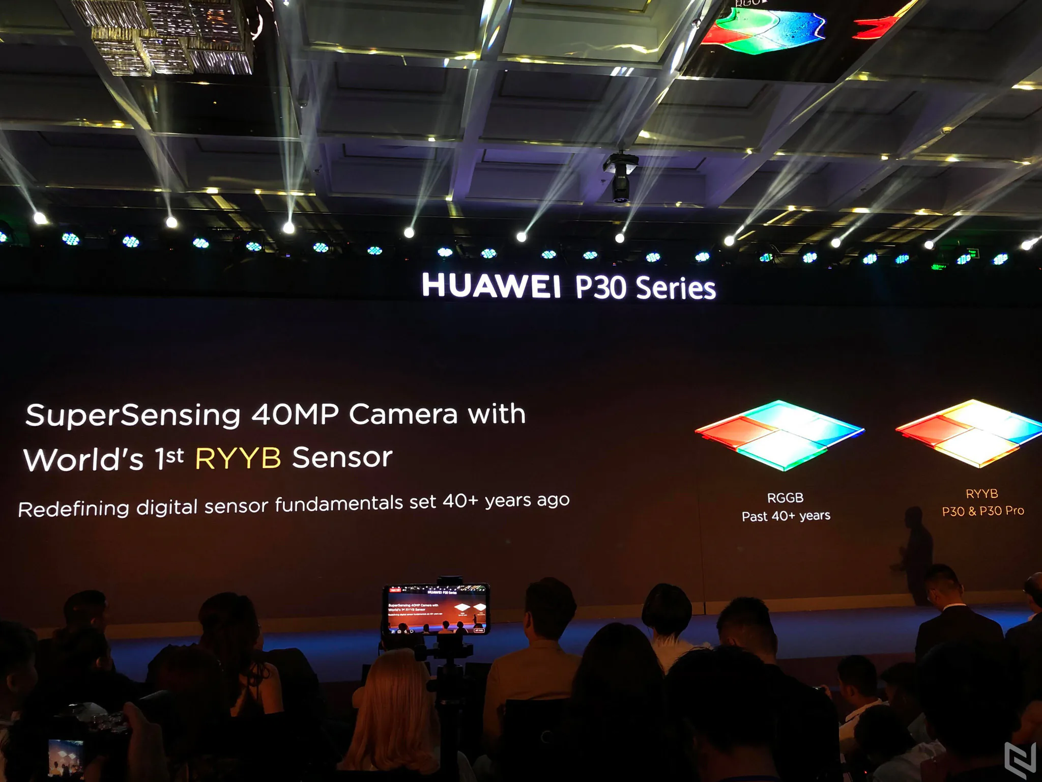 Ra mắt Huawei P30 và P30 Pro tại Việt Nam, giá từ 16,990,000 VND