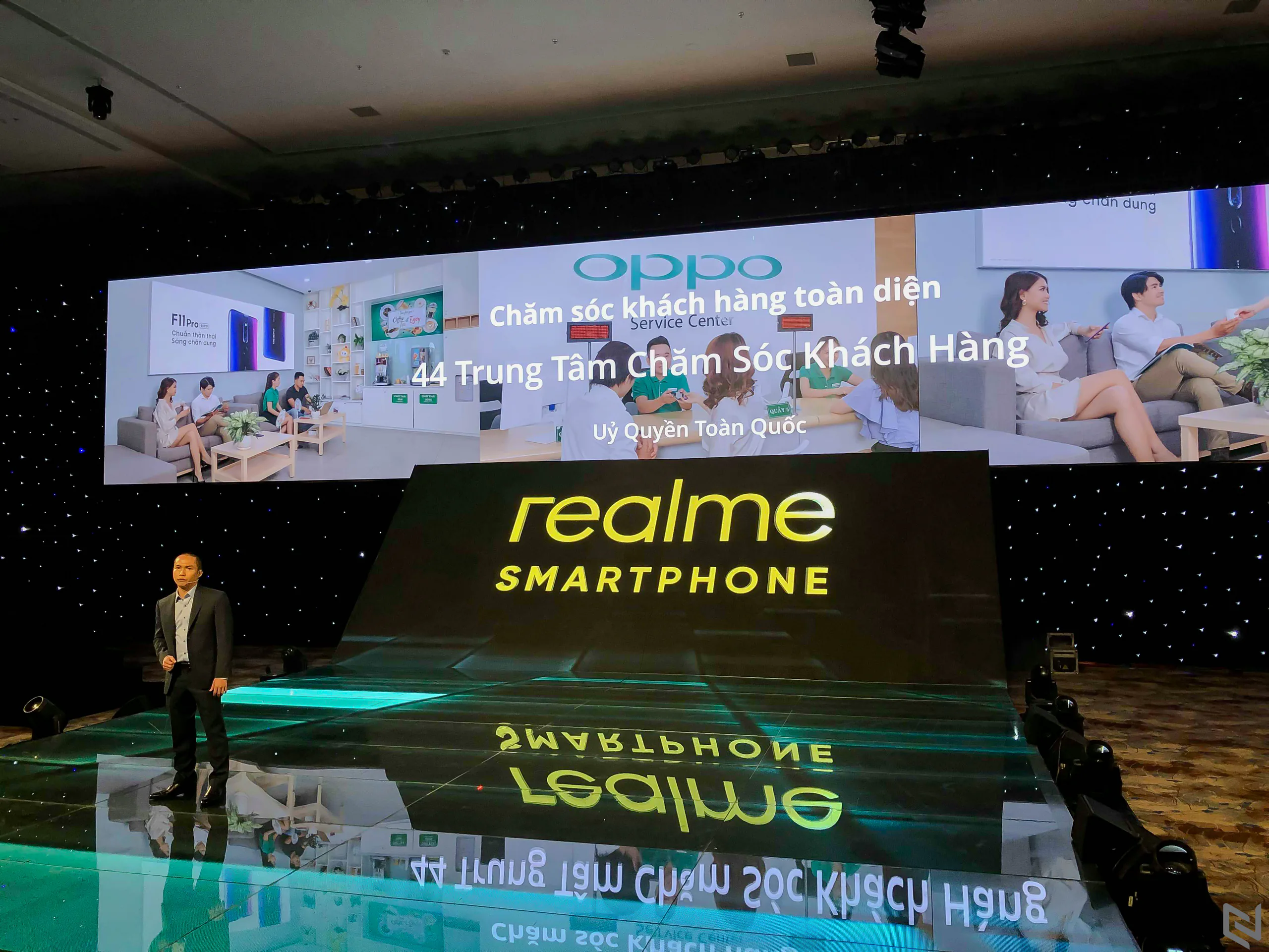 Realme 3 ra mắt thị trường Việt cùng đại sứ thương hiệu ISAAC, giá 3,990,000 VND