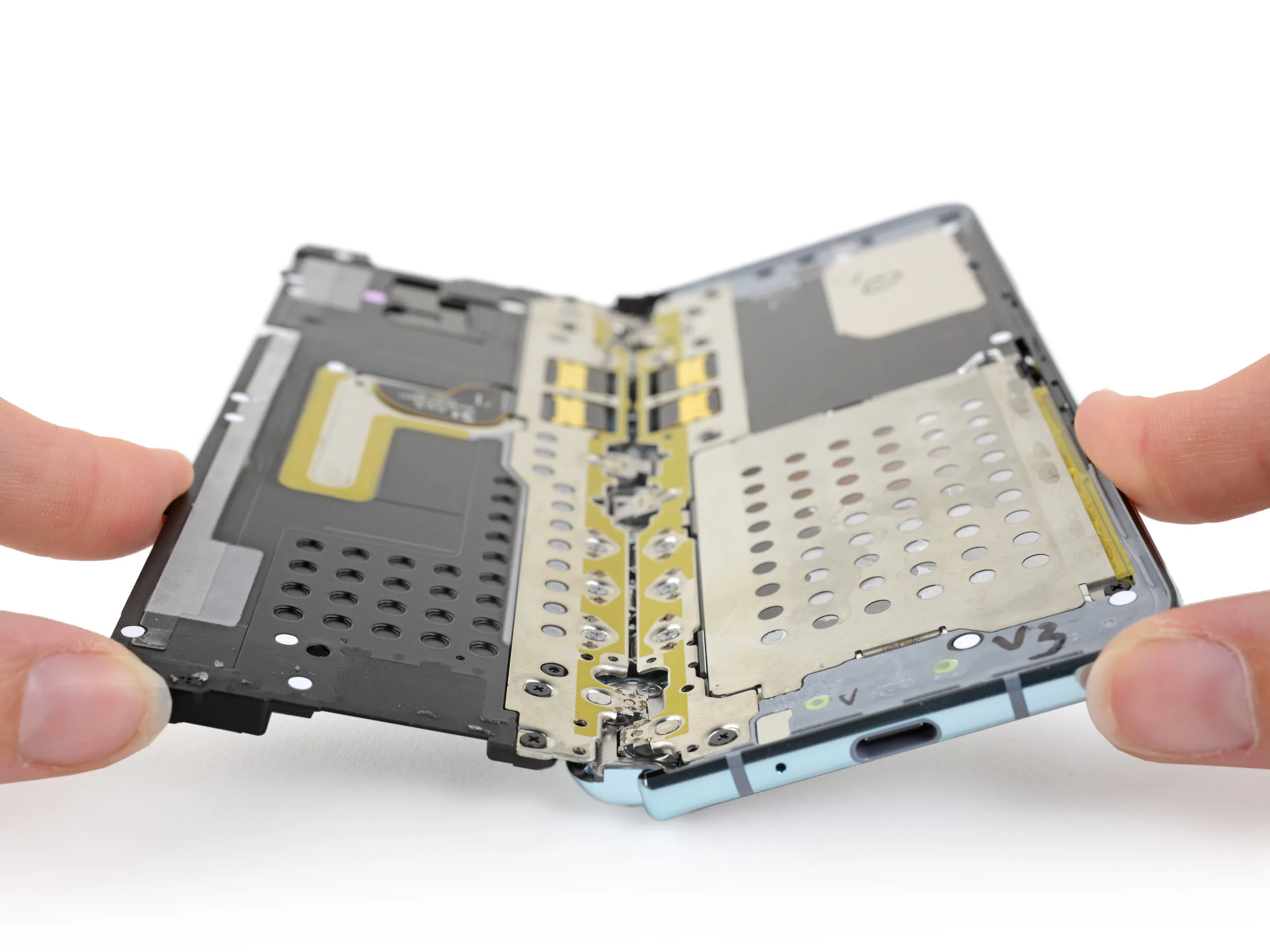 Tháo rời Galaxy Fold cùng iFixit, mở dễ, khó sửa
