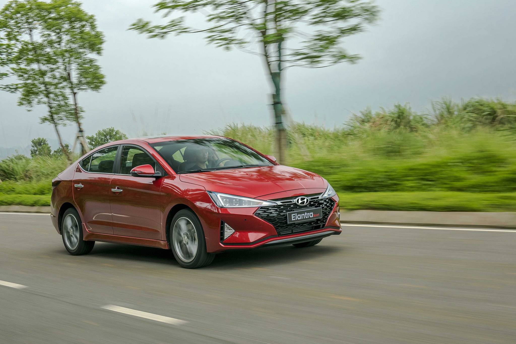 Hyundai Elantra và Tucson 2019 chính thức ra mắt tại Việt Nam, giá bán từ 580 triệu đồng