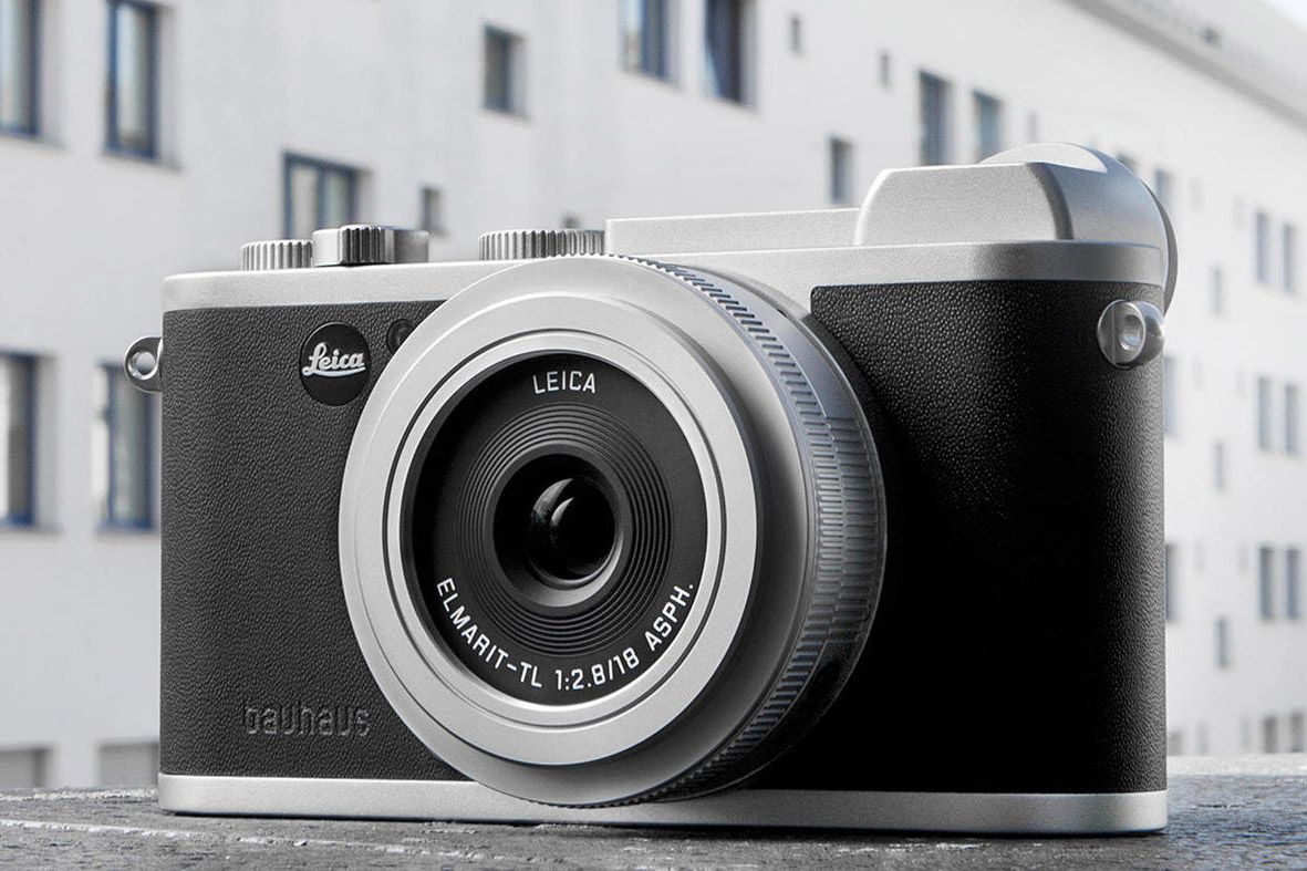 máy ảnh Leica CL