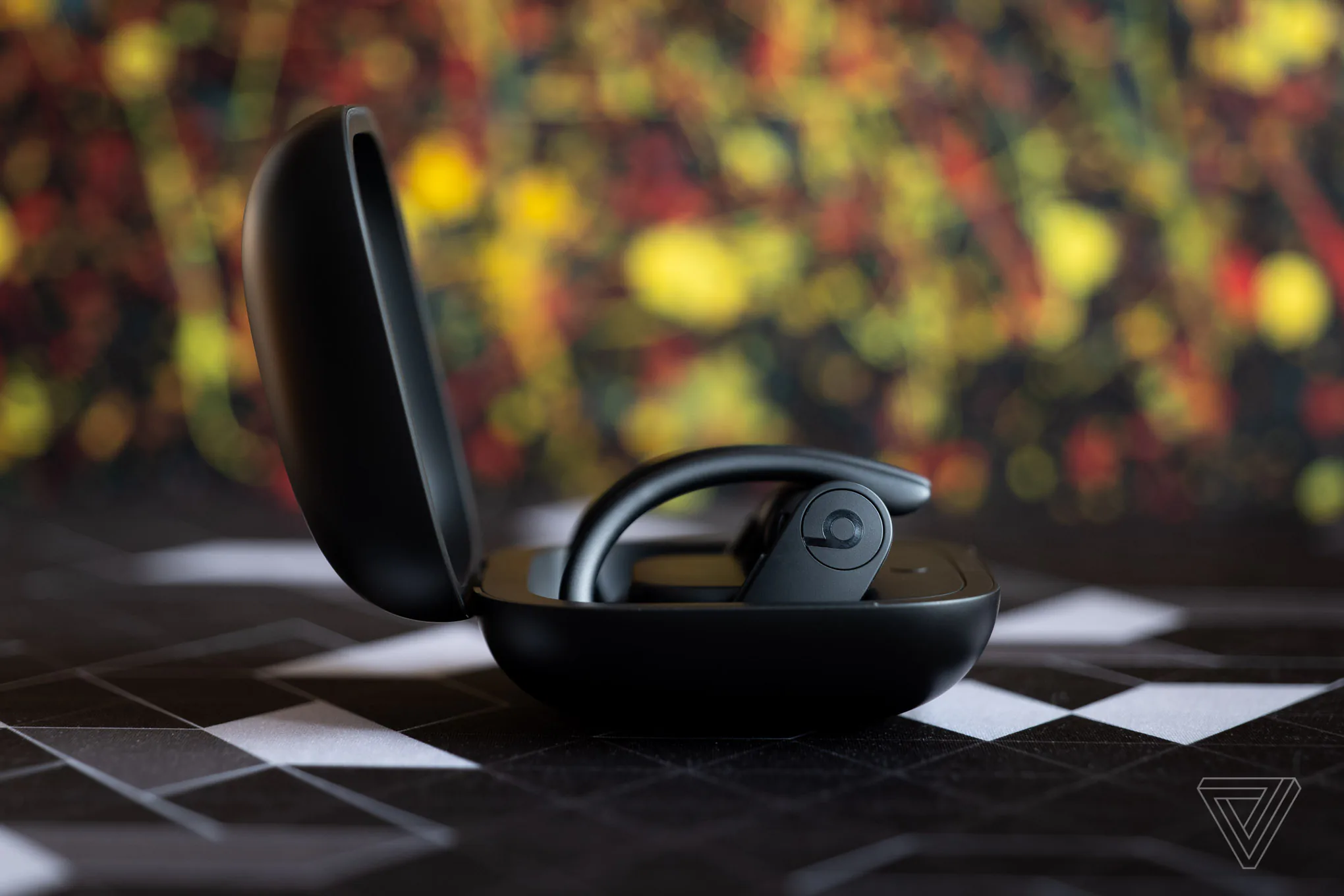Đánh giá Powerbeats Pro: "Tai nghe không dây Beats tốt nhất hiện tại!"