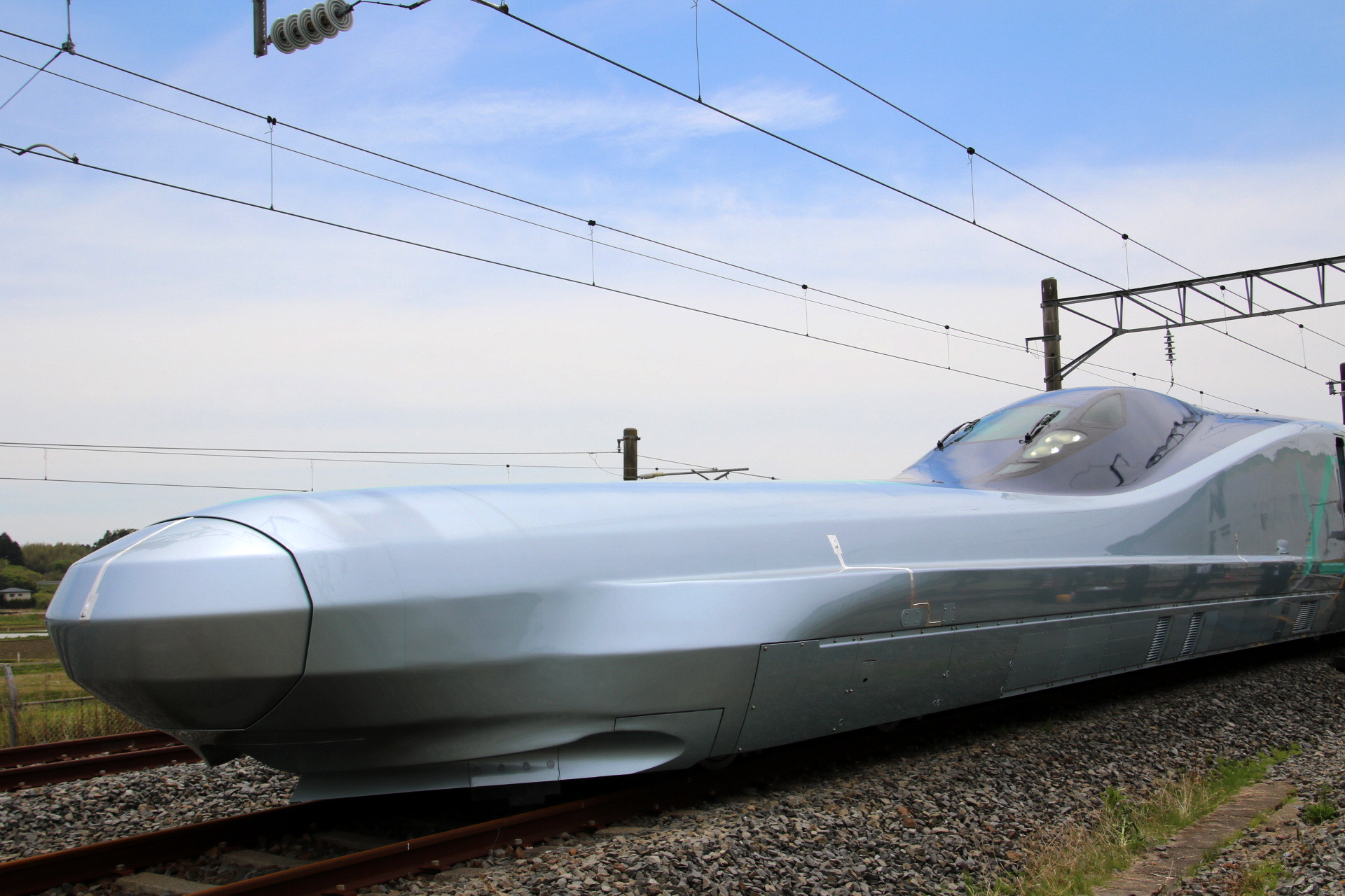 Nhật Bản bắt đầu thử nghiệm tàu cao tốc thế hệ mới vận tốc 400 km/h