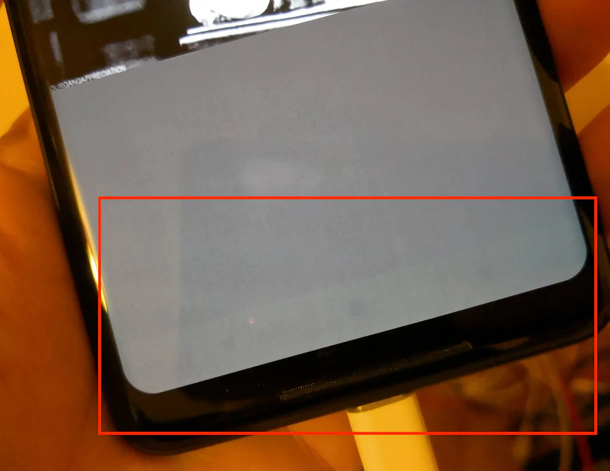 iPhone trong tương lai có thể sử dụng công nghệ màn hình mới phát triển bởi Foxconn