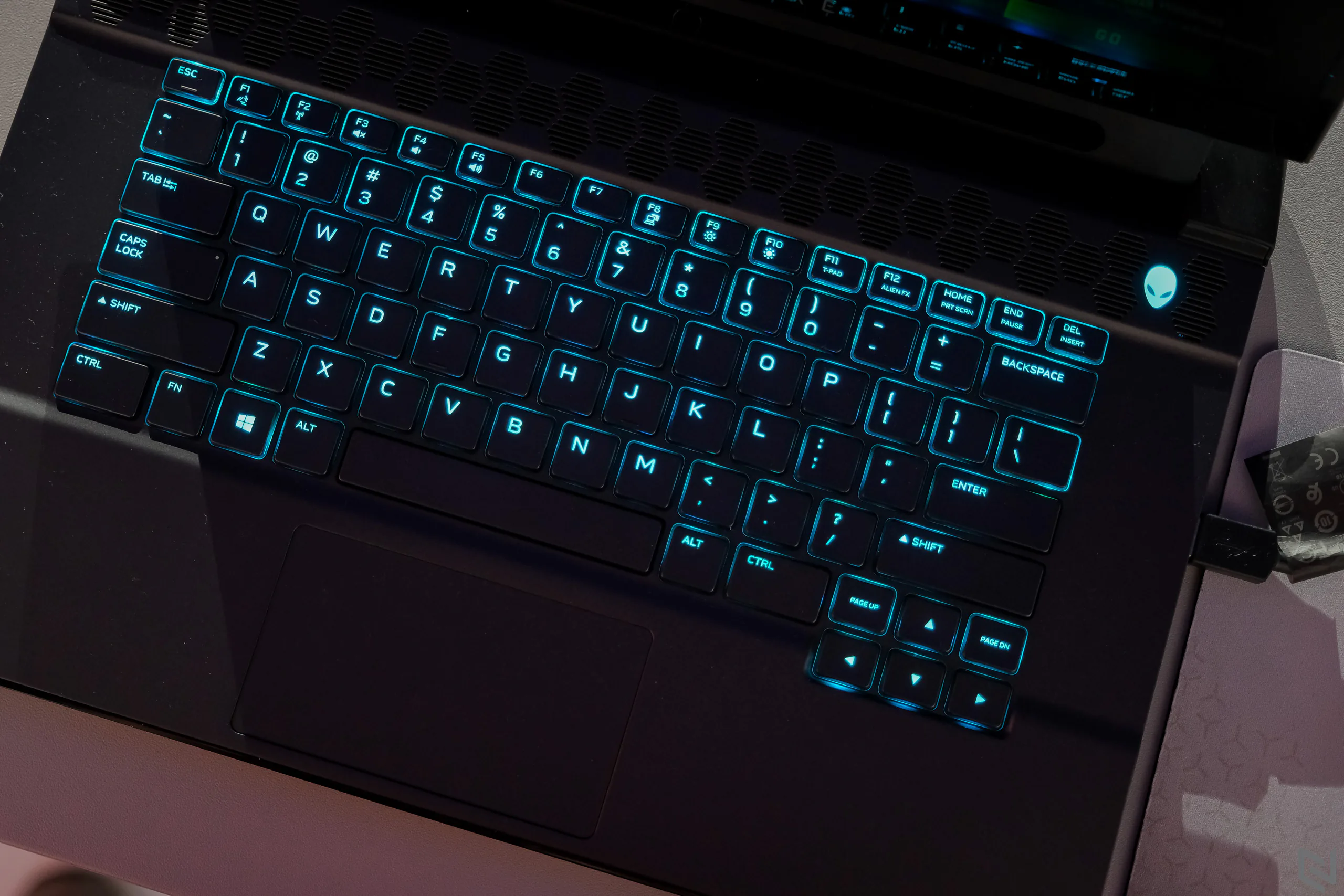 Dell ra mắt laptop Inspiron mới tại Computex 2019: Giá tốt, tập trung vào tản nhiệt thông minh