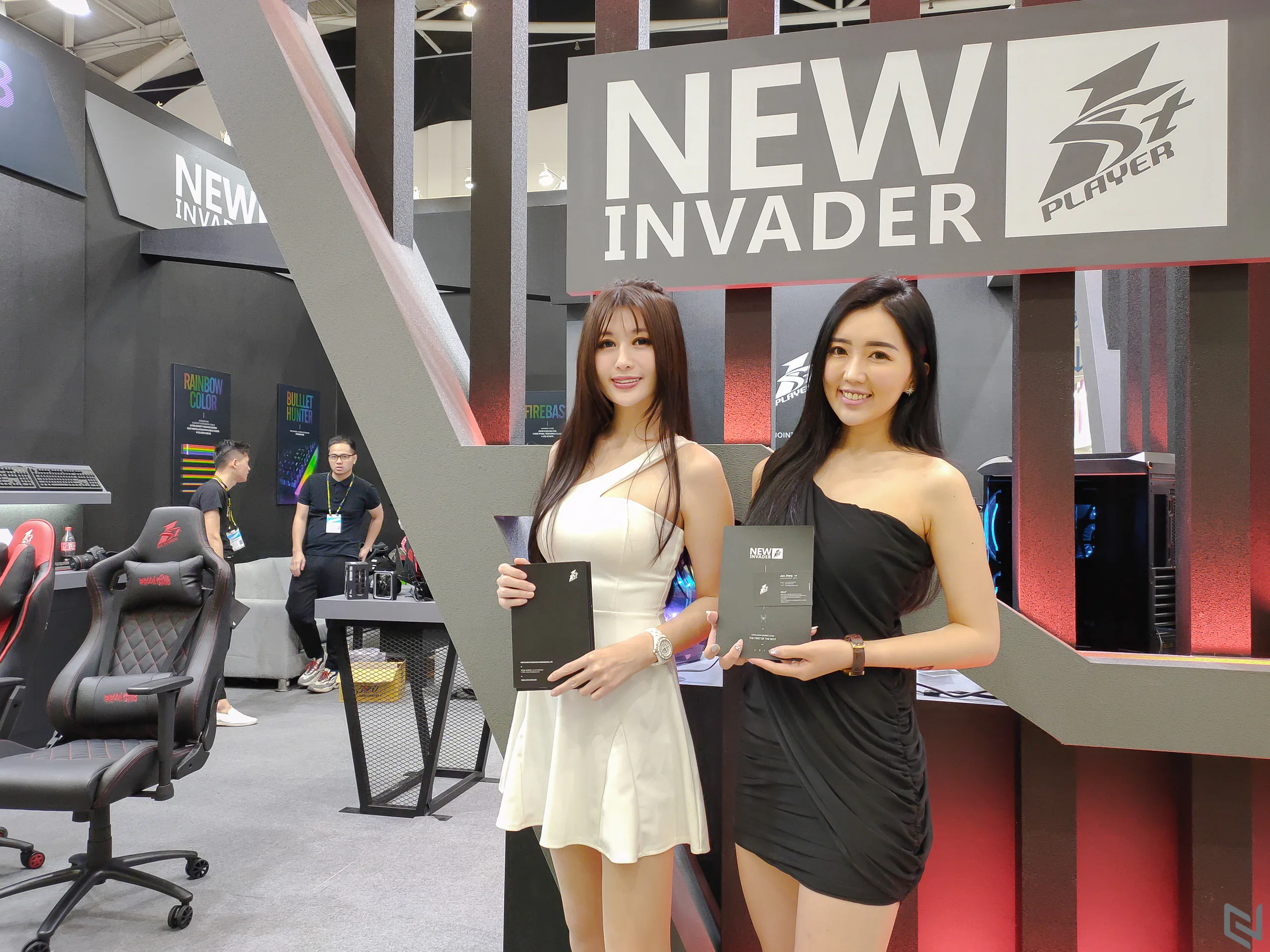 Bóng hồng Computex 2019 qua ống kính OPPO Reno