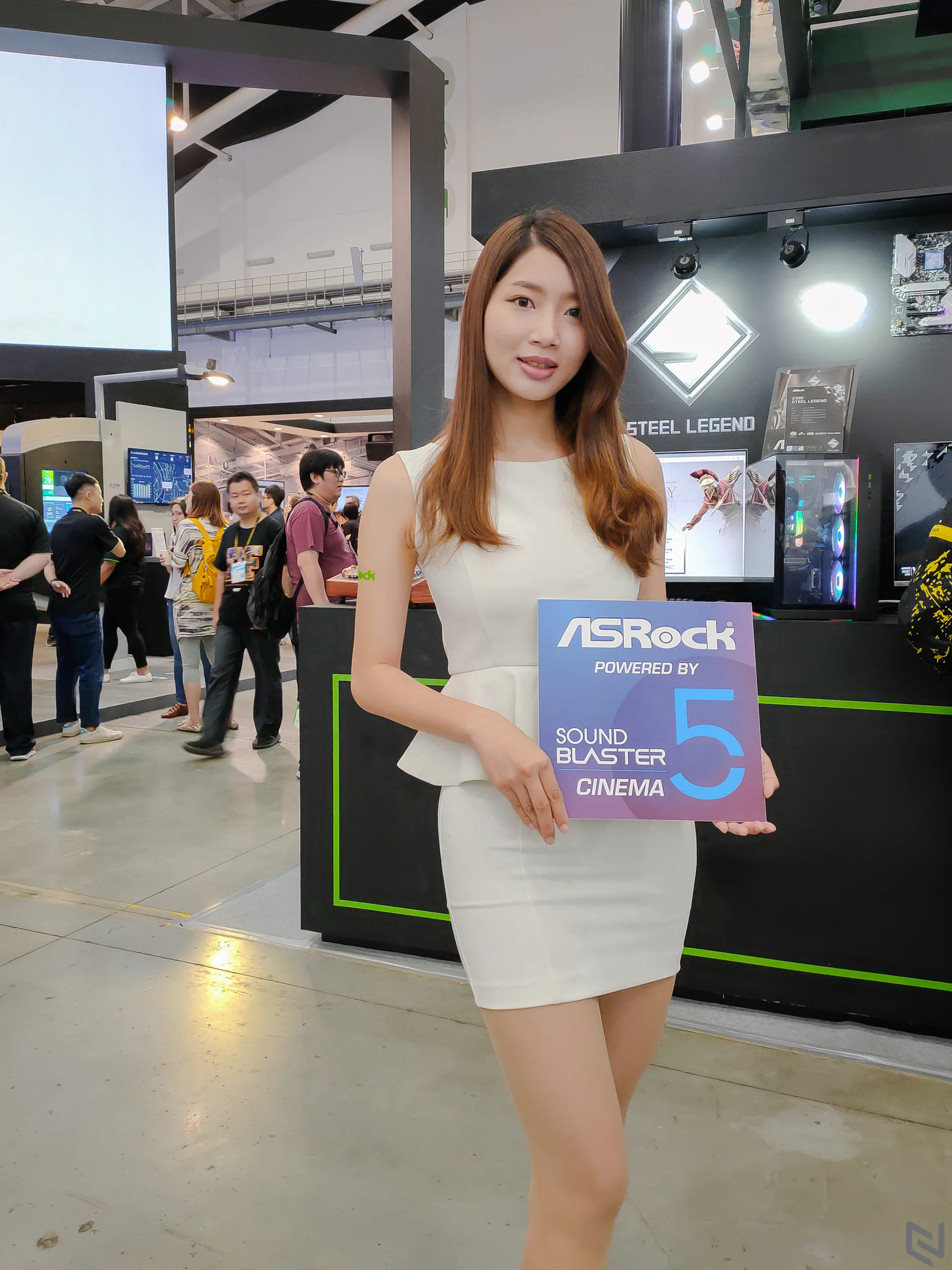 Bóng hồng Computex 2019 qua ống kính OPPO Reno