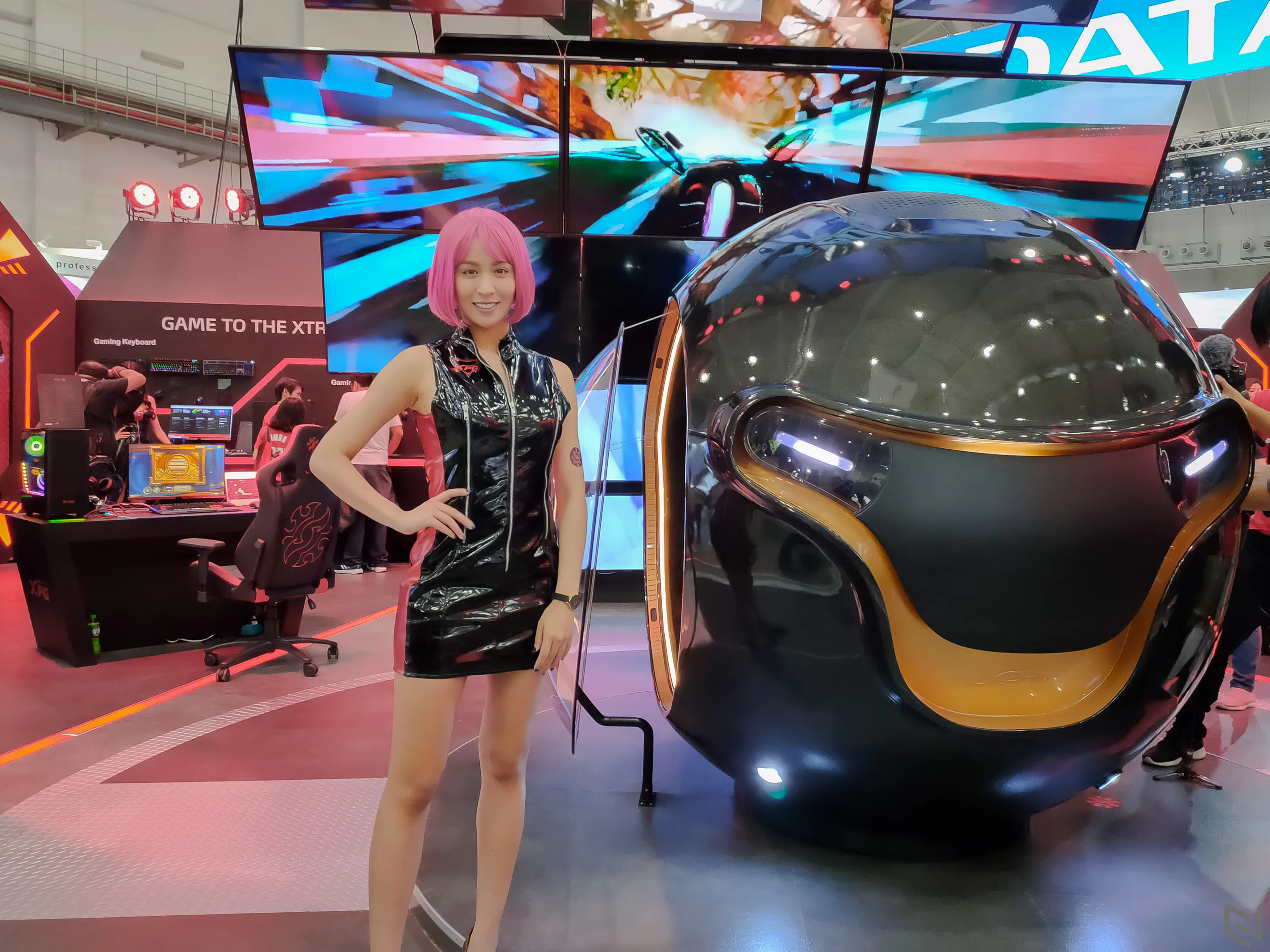 Bóng hồng Computex 2019 qua ống kính OPPO Reno